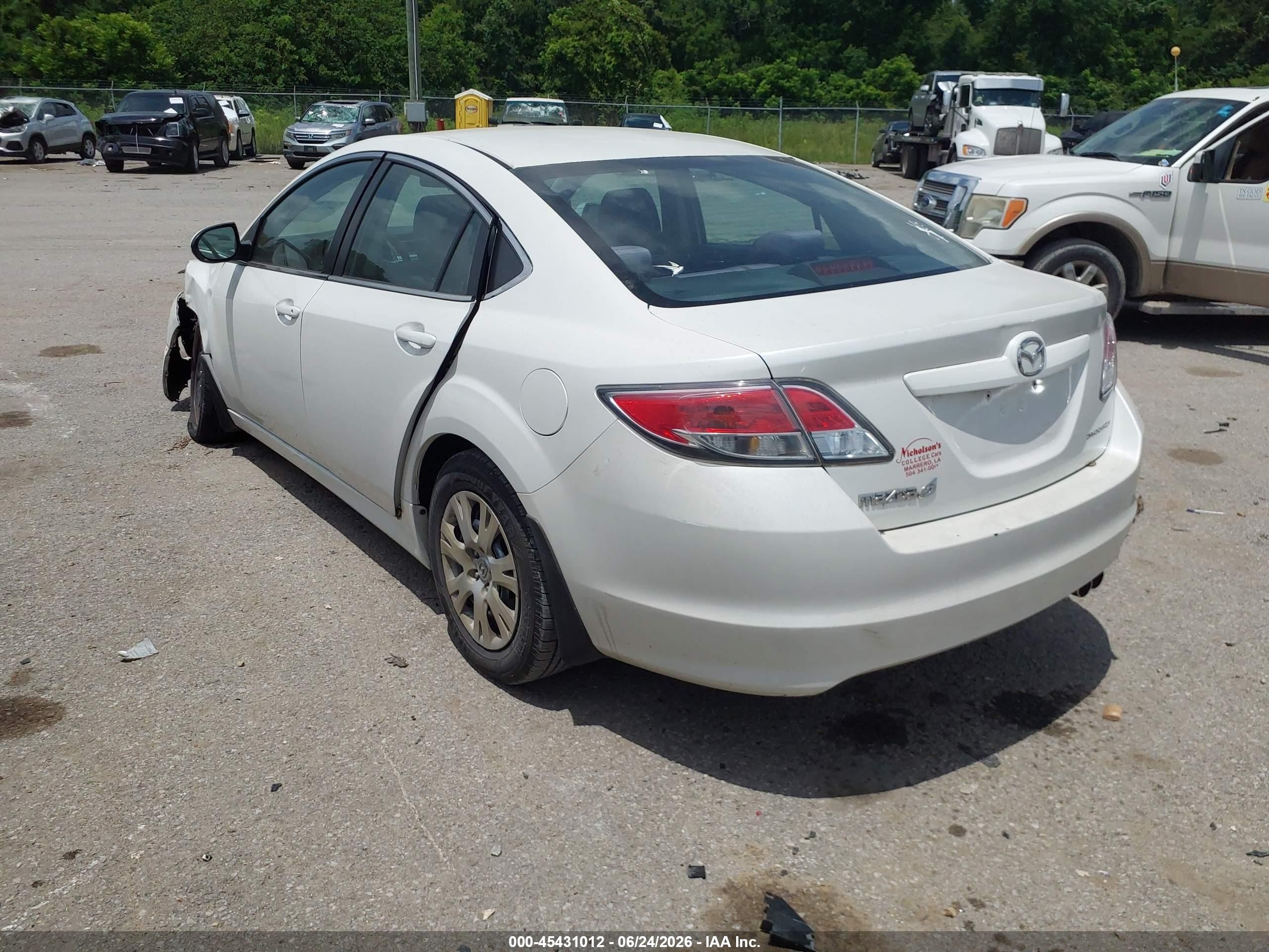 2011 Mazda Mazda6 I Sport White vin: 1YVHZ8BH2B5M27495