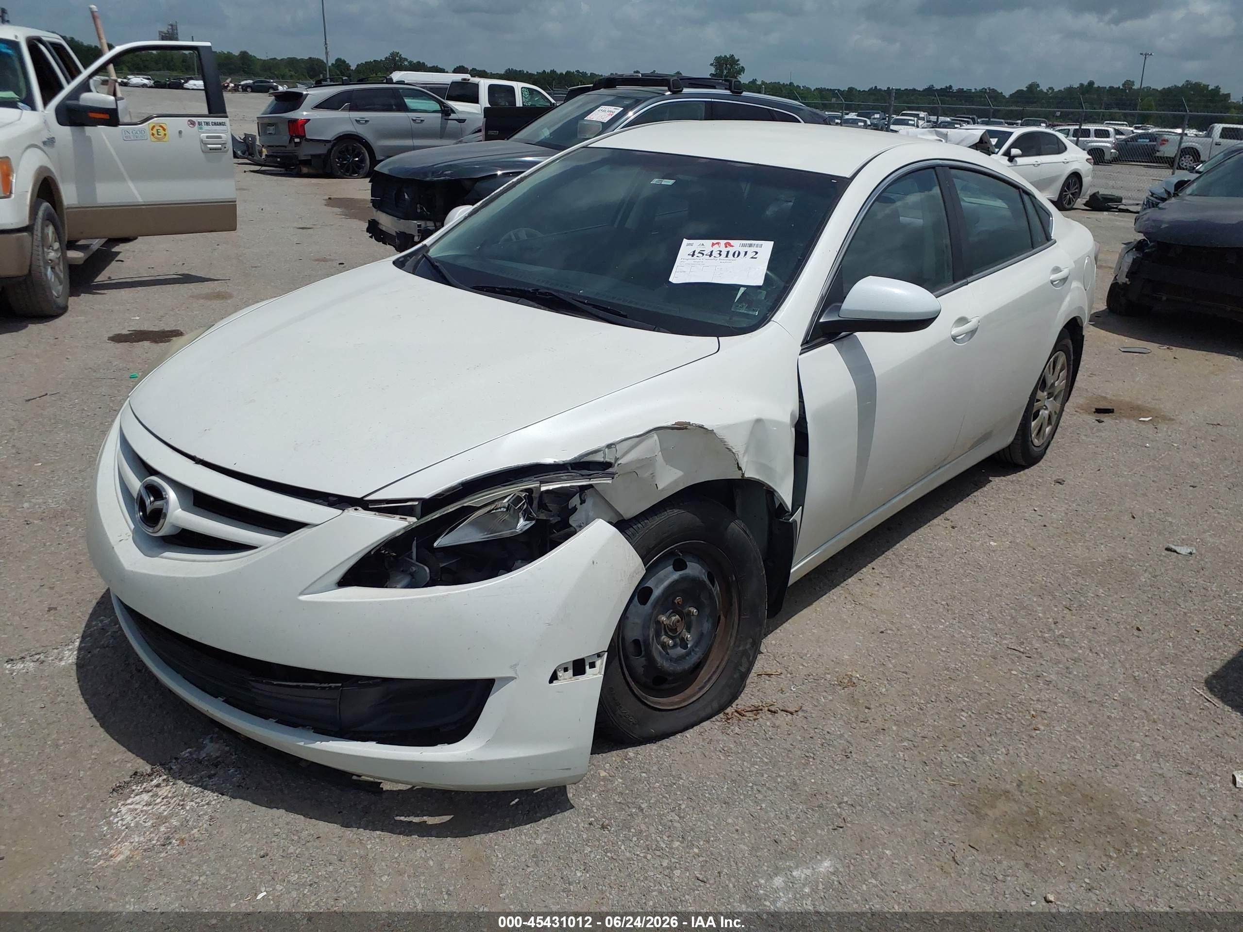 2011 Mazda Mazda6 I Sport White vin: 1YVHZ8BH2B5M27495