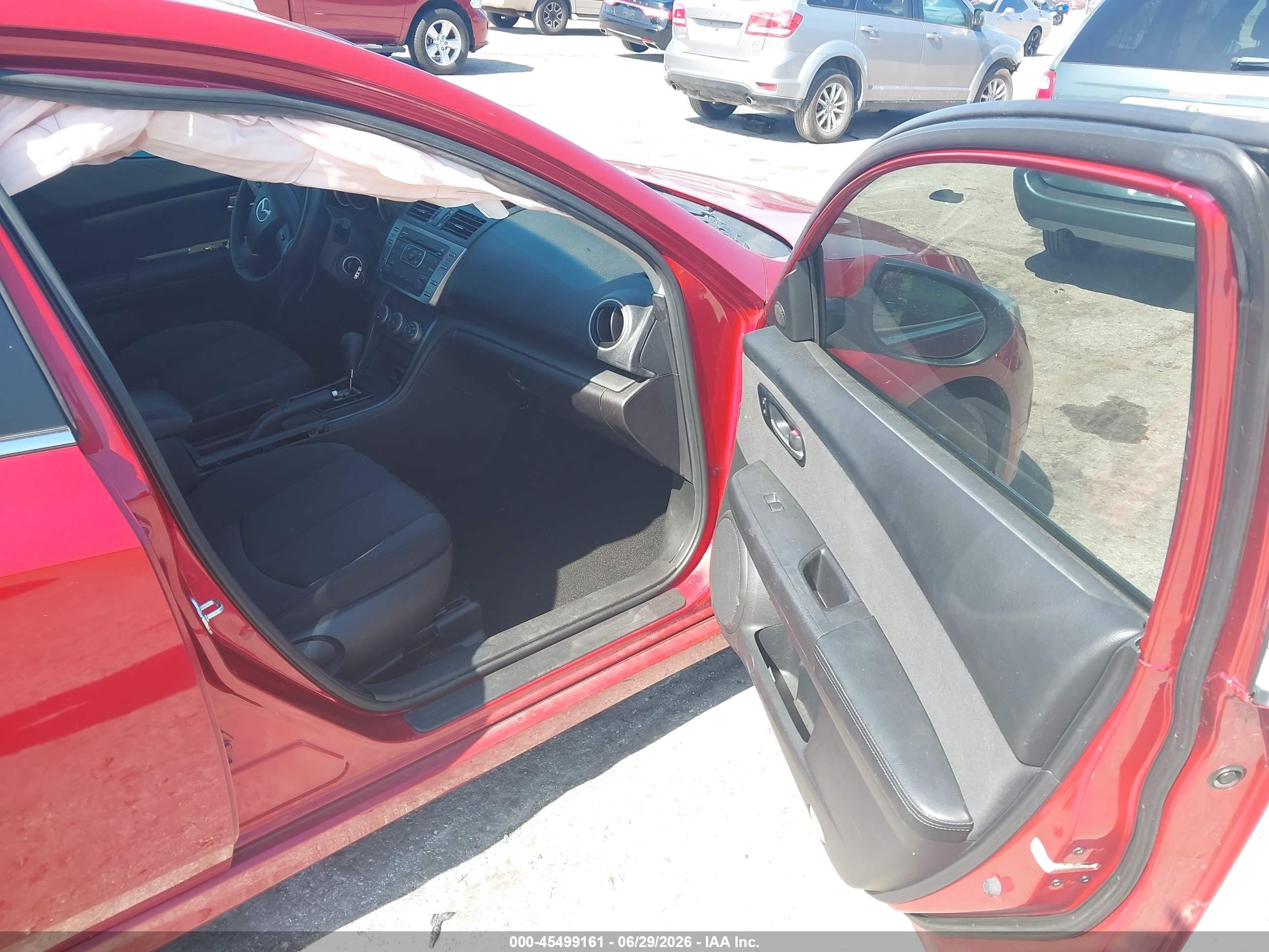 2012 Mazda Mazda6 I Sport Red vin: 1YVHZ8BH4C5M42405