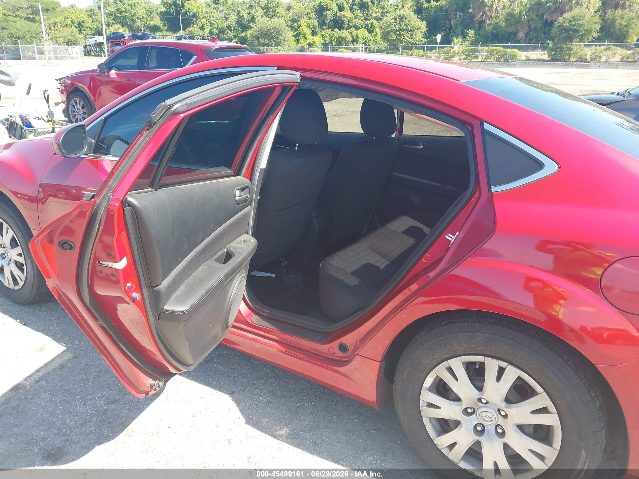 2012 Mazda Mazda6 I Sport Red vin: 1YVHZ8BH4C5M42405