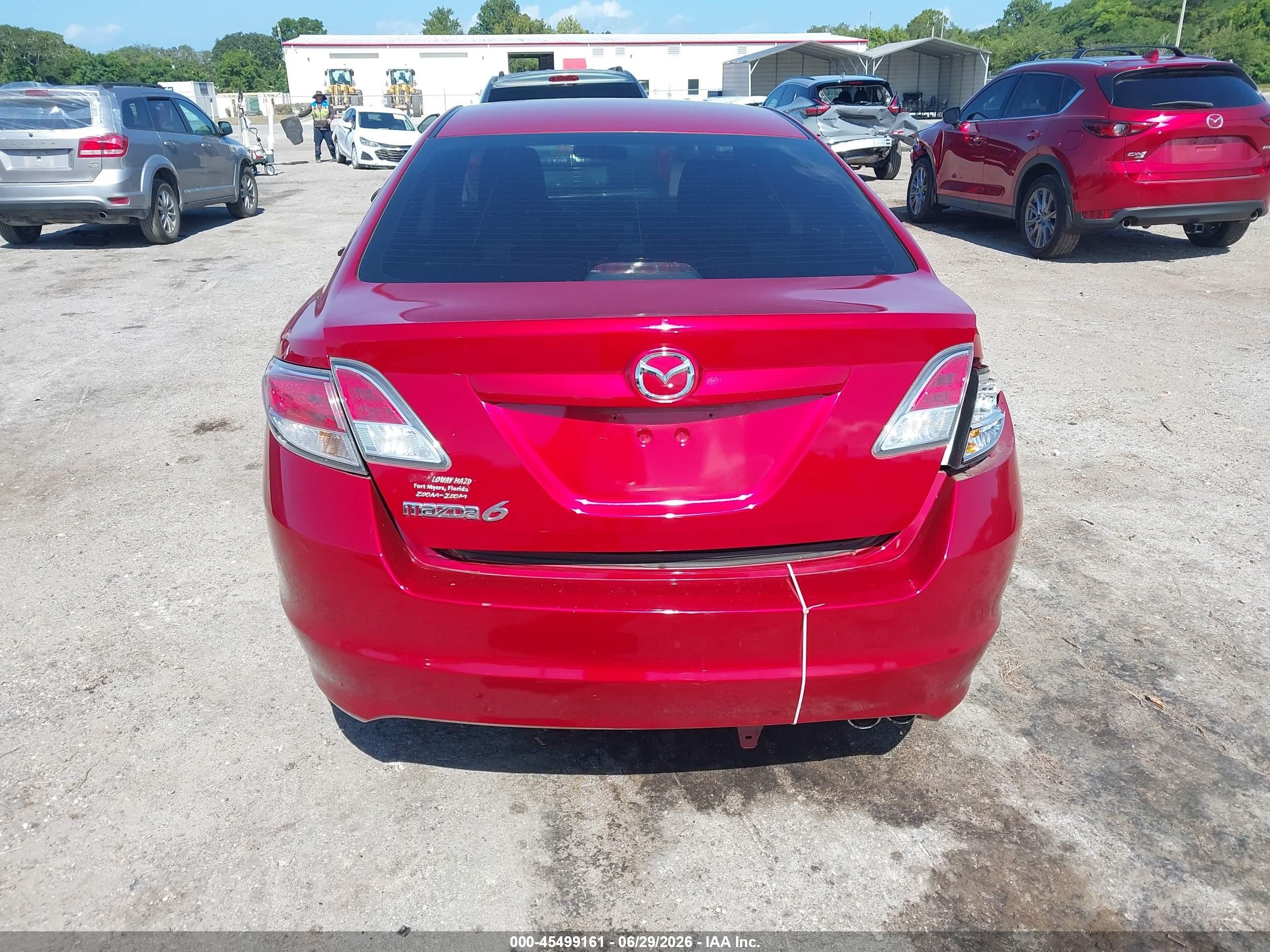 2012 Mazda Mazda6 I Sport Red vin: 1YVHZ8BH4C5M42405