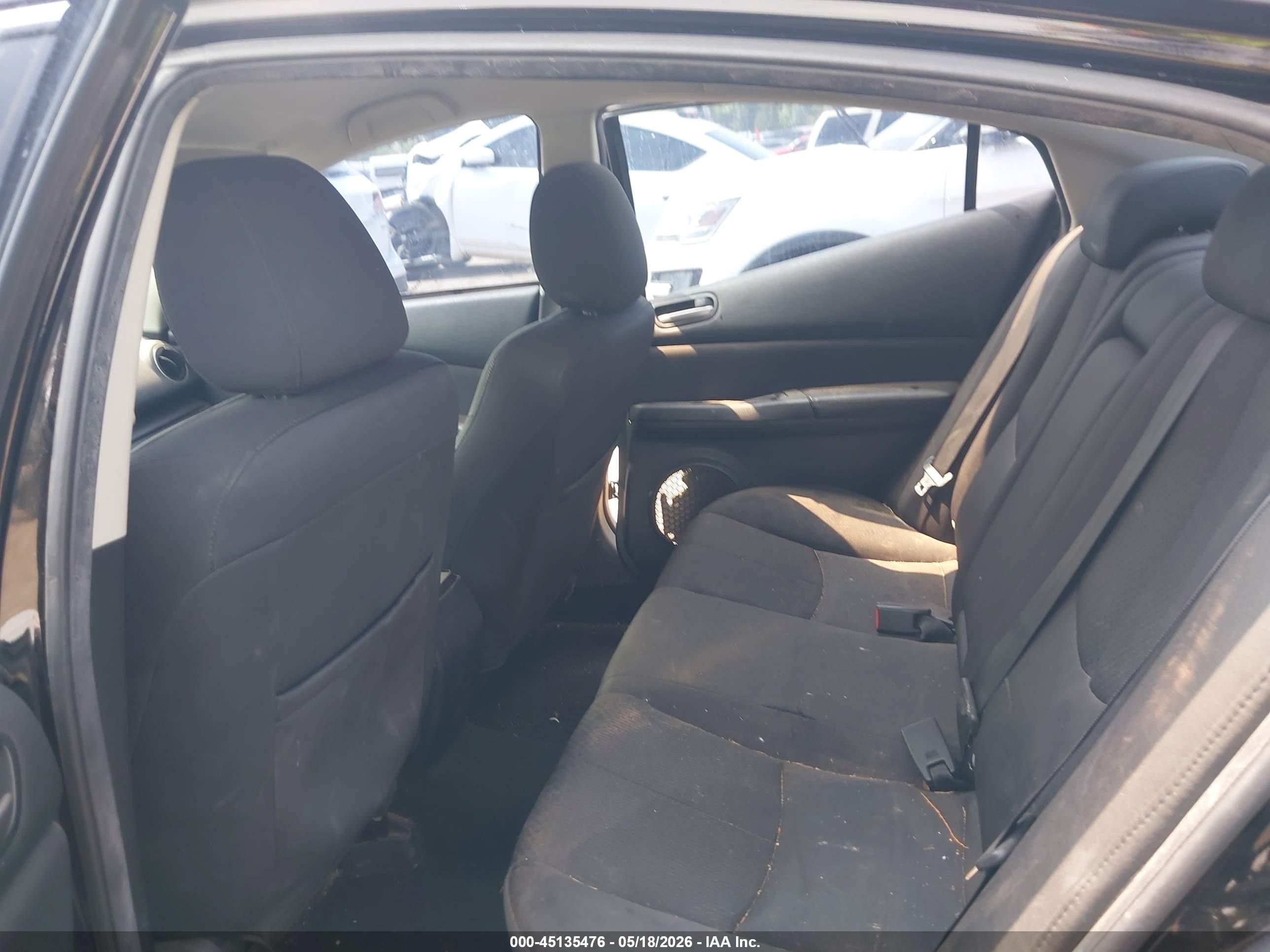 2013 Mazda Mazda6 I Sport Черный vin: 1YVHZ8BH4D5M01788
