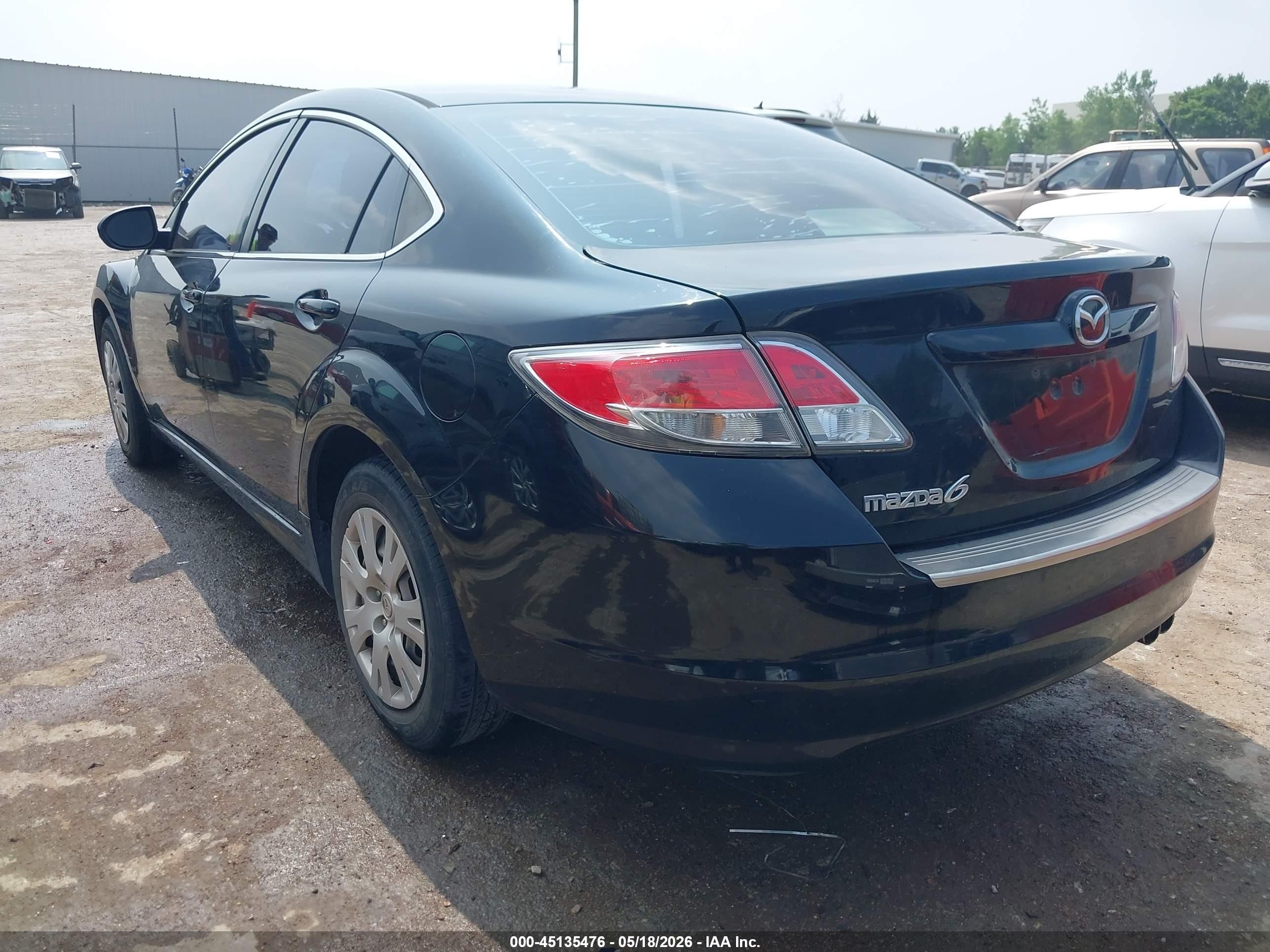 2013 Mazda Mazda6 I Sport Черный vin: 1YVHZ8BH4D5M01788