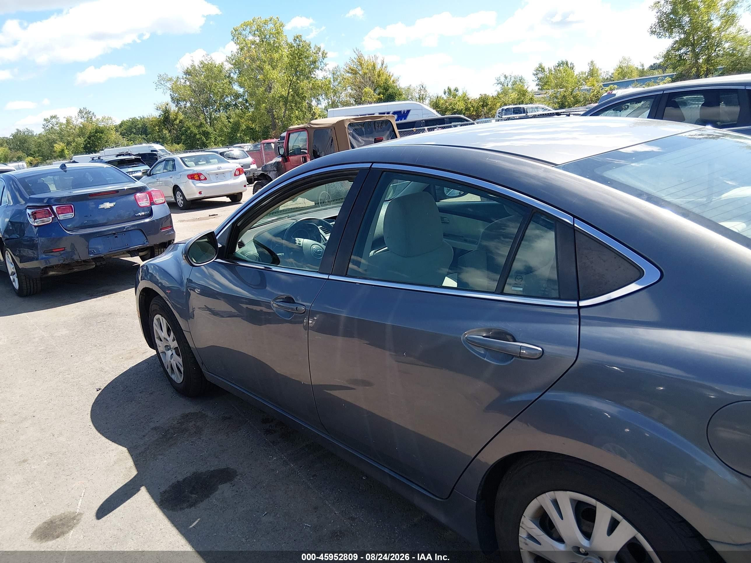 2010 Mazda Mazda6 I Sport Blue vin: 1YVHZ8BH5A5M46640