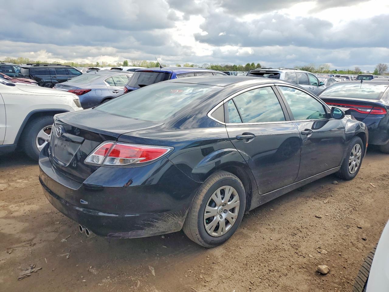 2011 Mazda 6 I Черный vin: 1YVHZ8BH5B5M00565