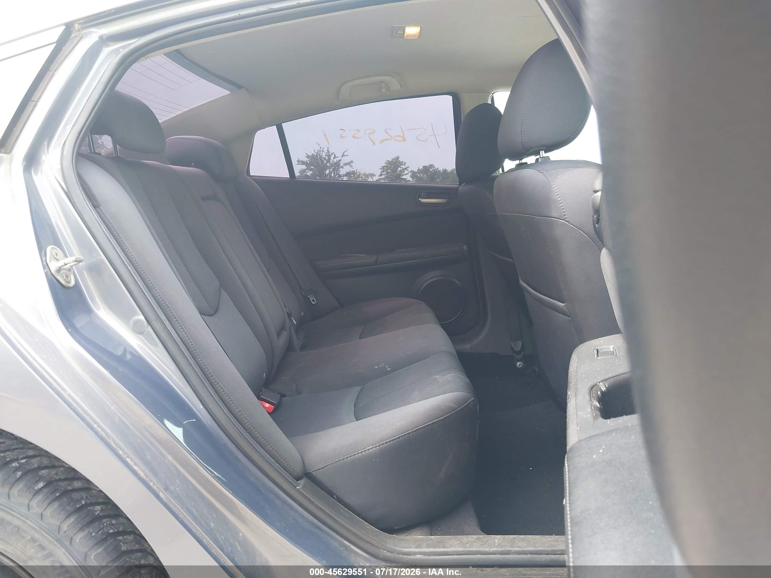 2011 Mazda Mazda6 I Sport Gray vin: 1YVHZ8BH5B5M00744