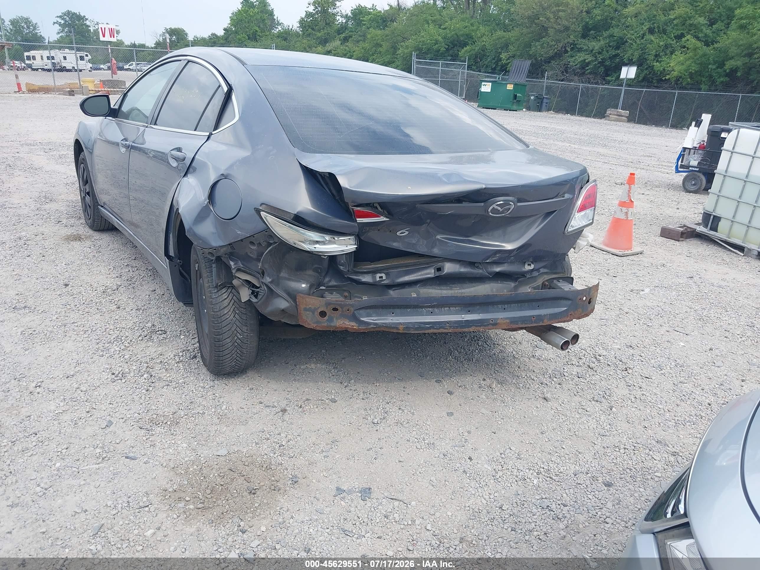 2011 Mazda Mazda6 I Sport Gray vin: 1YVHZ8BH5B5M00744