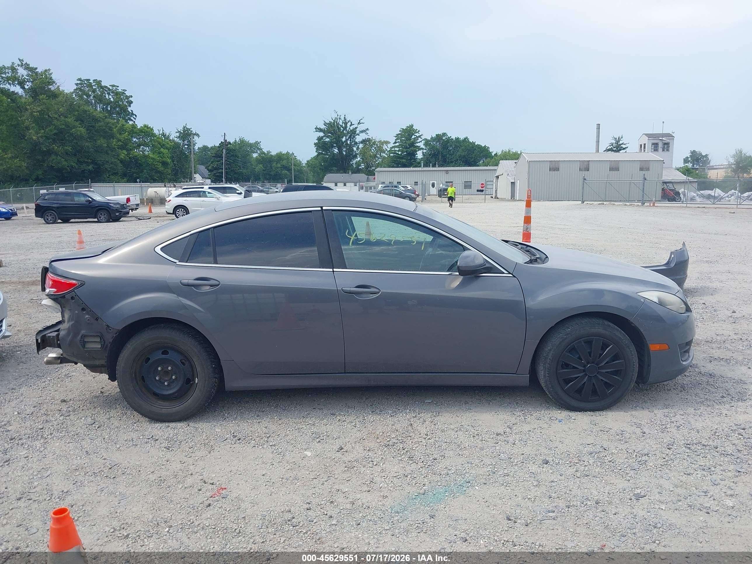 2011 Mazda Mazda6 I Sport Gray vin: 1YVHZ8BH5B5M00744