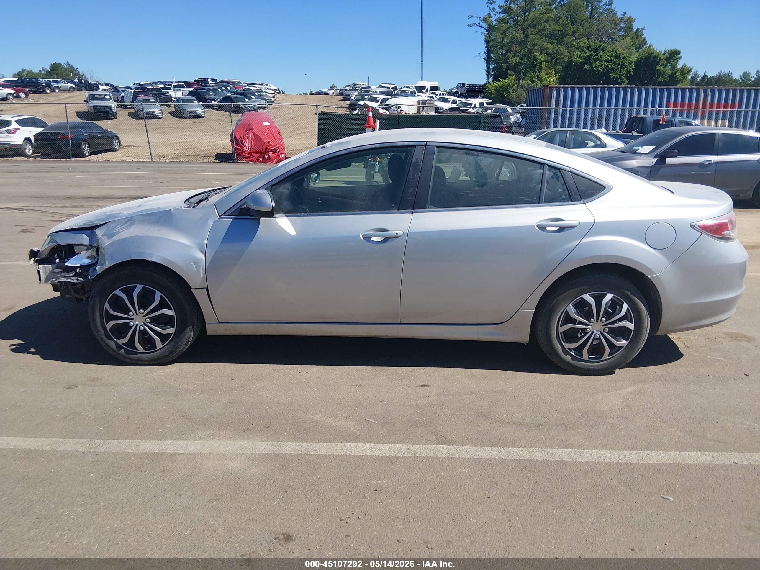 2011 Mazda Mazda6 I Sport Silver vin: 1YVHZ8BH6B5M16029