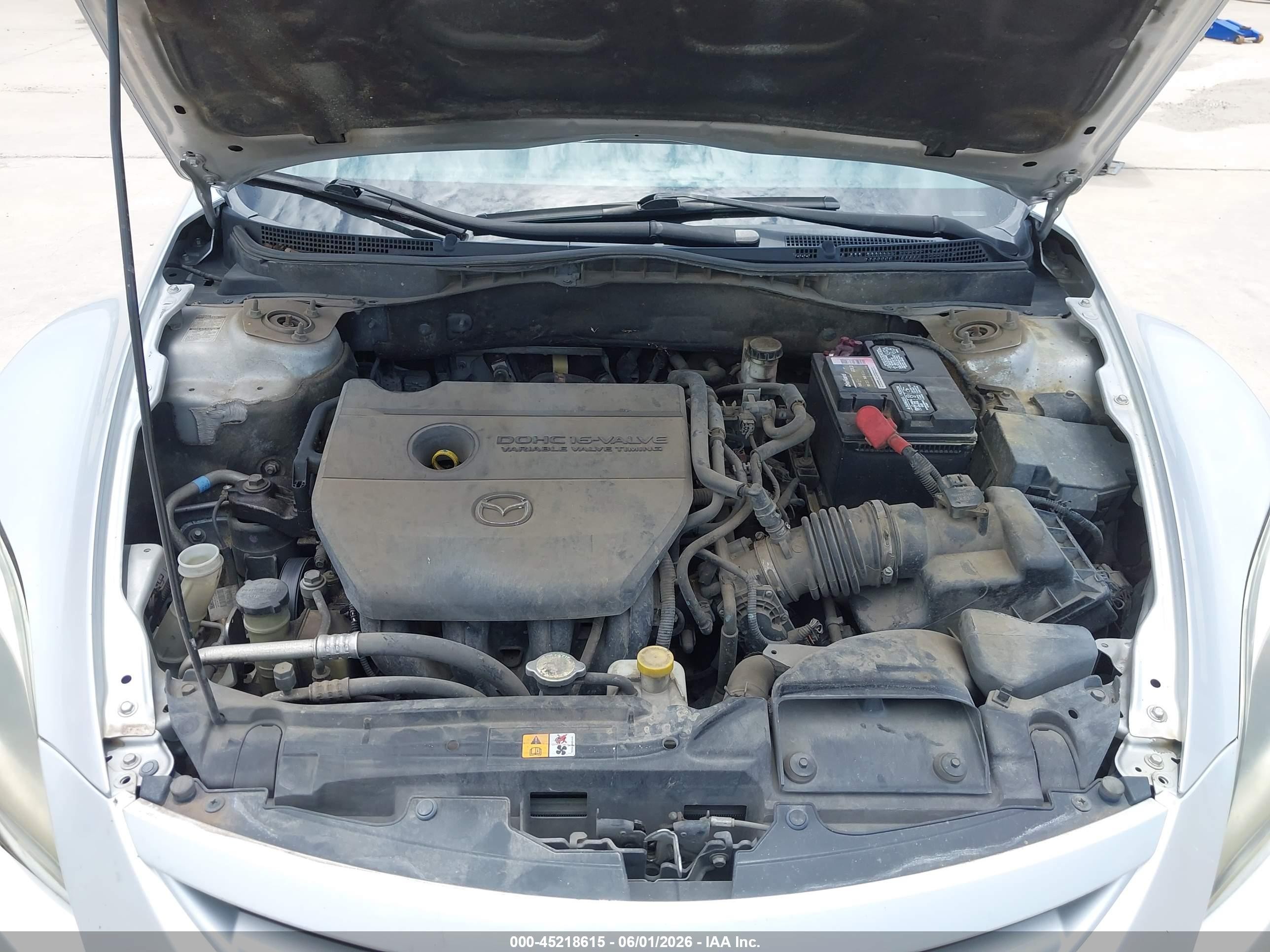 2013 Mazda Mazda6 I Sport Silver vin: 1YVHZ8BH6D5M14218