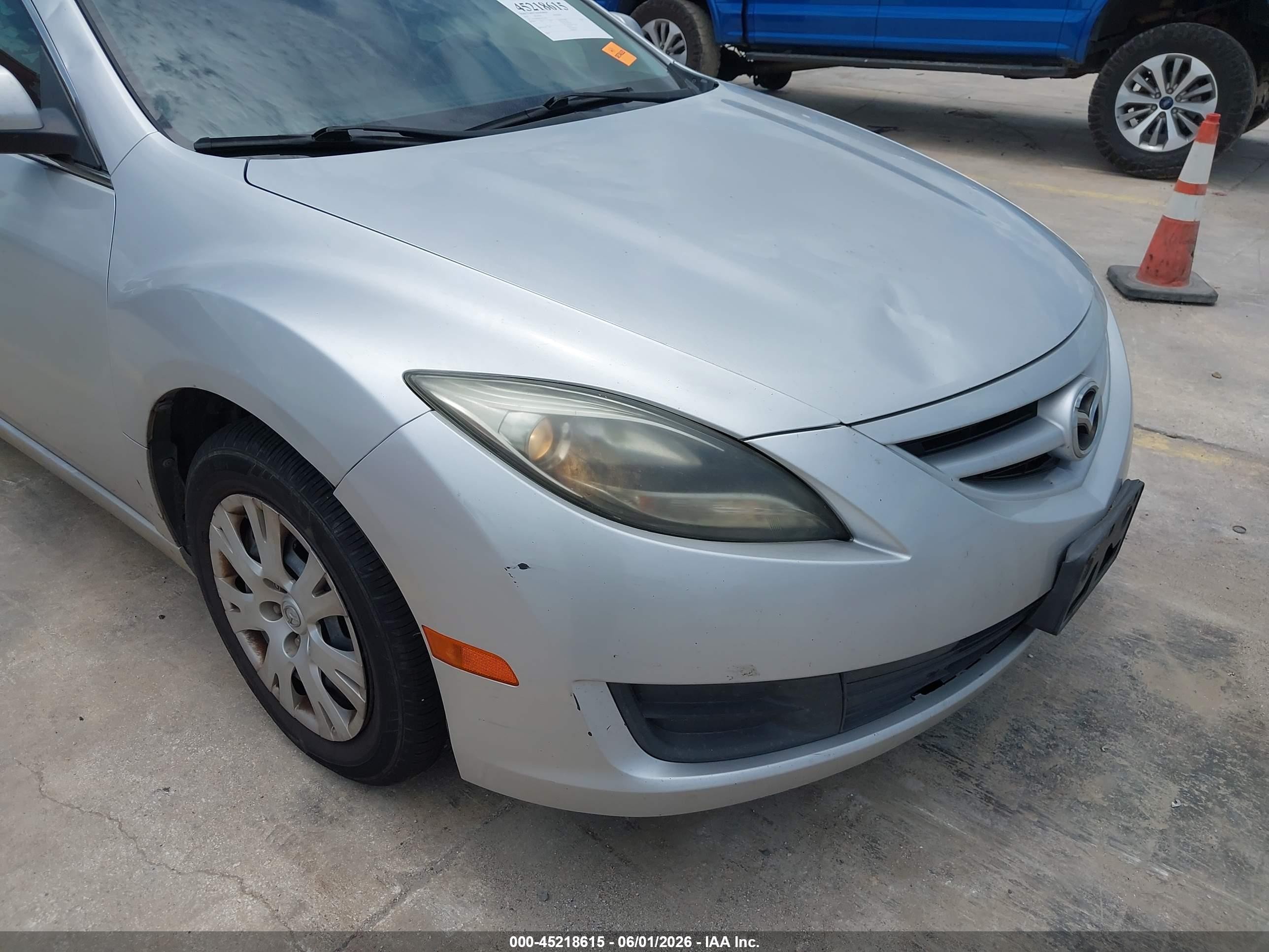 2013 Mazda Mazda6 I Sport Silver vin: 1YVHZ8BH6D5M14218