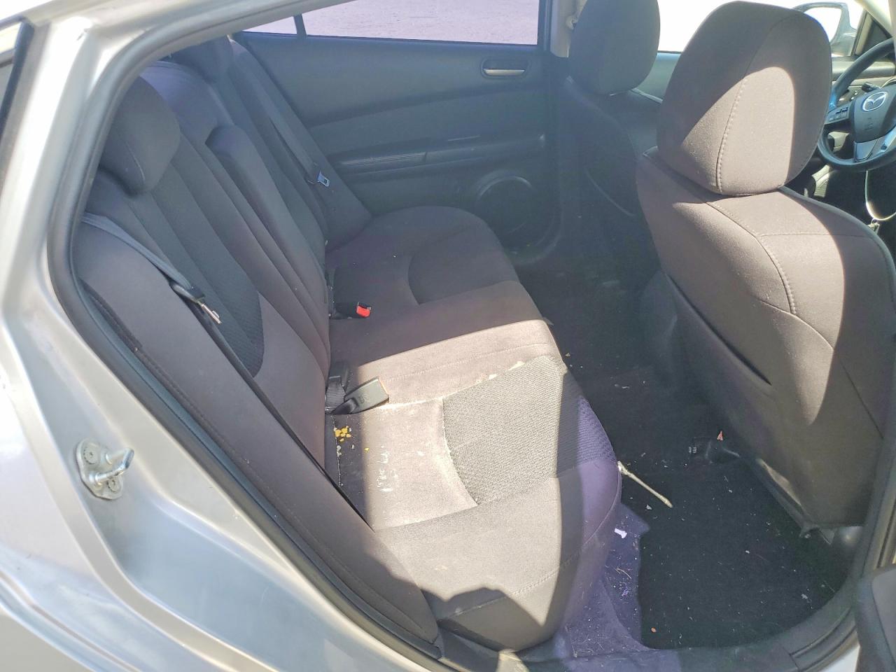 2013 Mazda 6 Sport Silver vin: 1YVHZ8BH6D5M17037