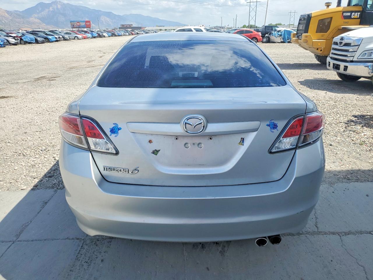 2013 Mazda 6 Sport Silver vin: 1YVHZ8BH6D5M17037