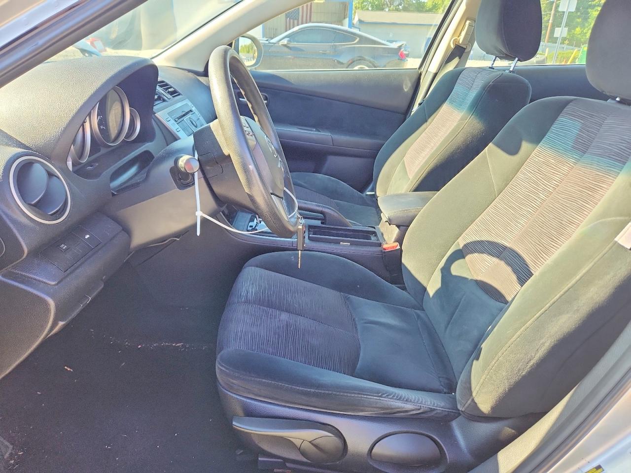 2010 Mazda 6 I Silver vin: 1YVHZ8BH7A5M03661