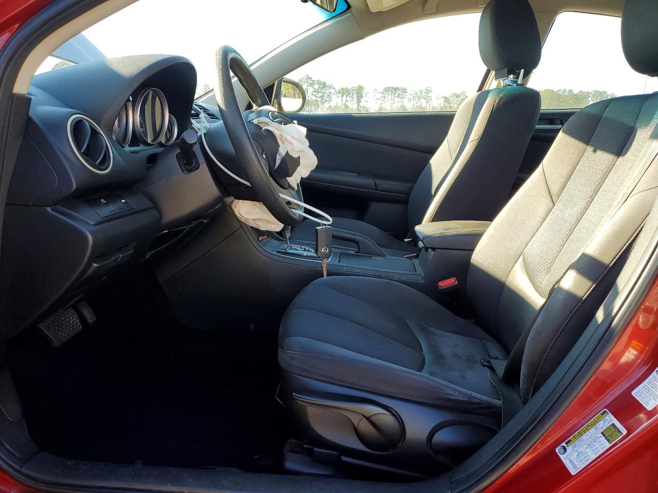 2011 Mazda 6 I Red vin: 1YVHZ8BH7B5M10210