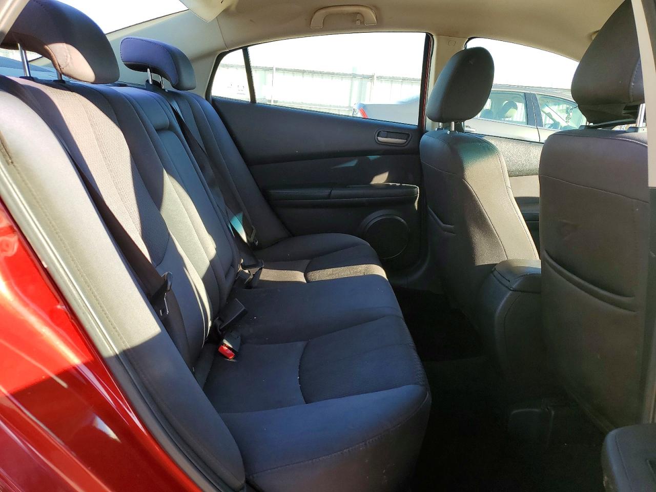 2011 Mazda 6 I Red vin: 1YVHZ8BH7B5M10210