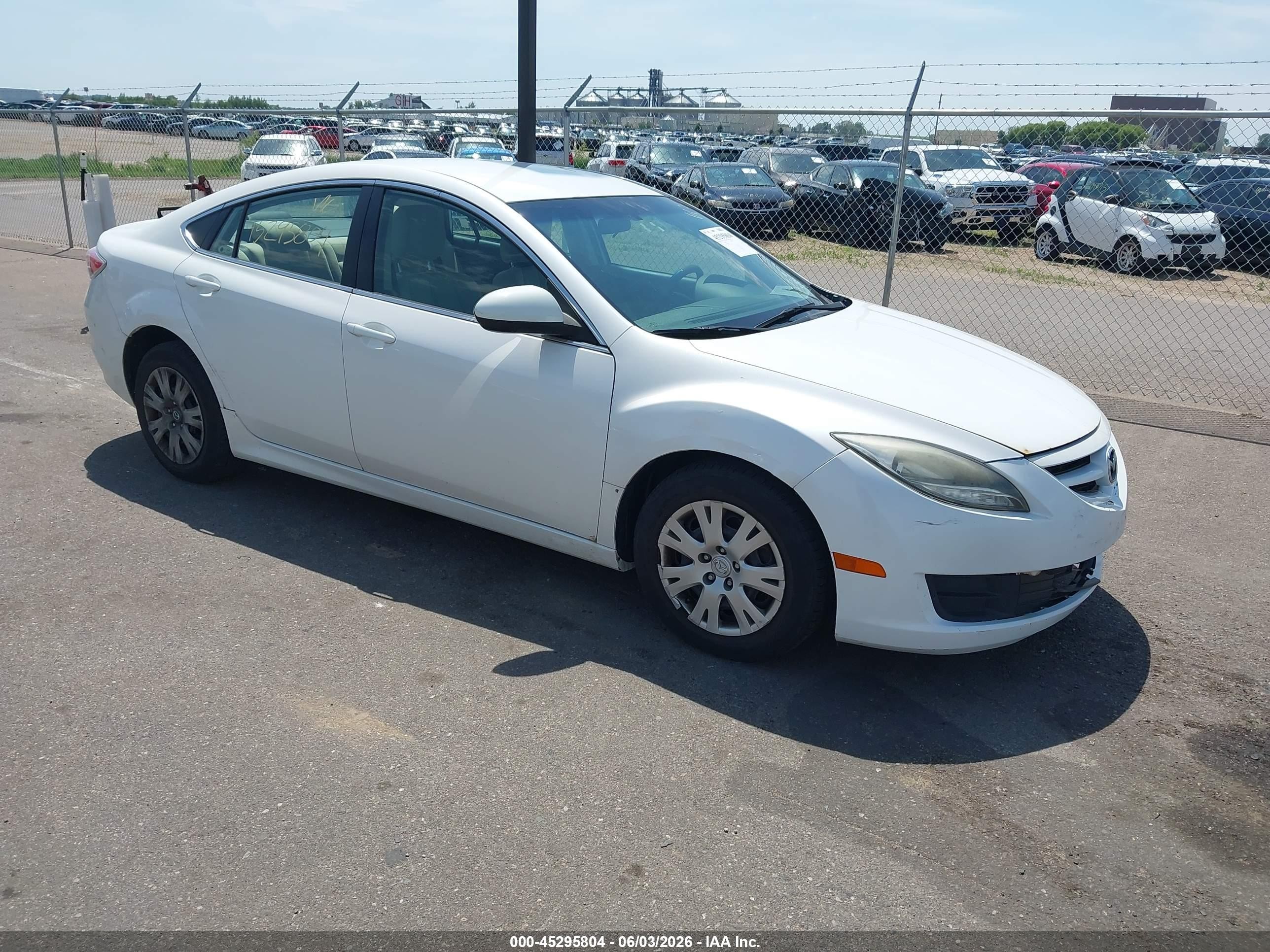 2011 Mazda Mazda6 I Sport White vin: 1YVHZ8BH7B5M18517