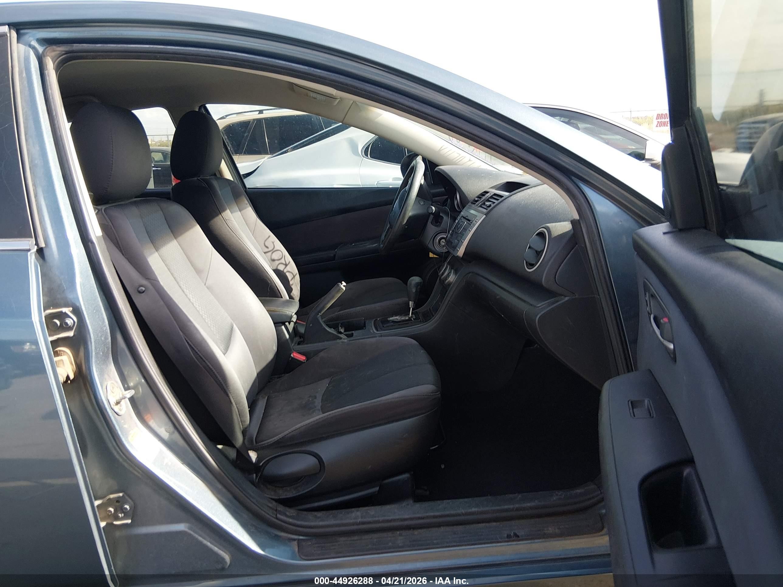 2012 Mazda Mazda6 I Sport Blue vin: 1YVHZ8BH7C5M12993