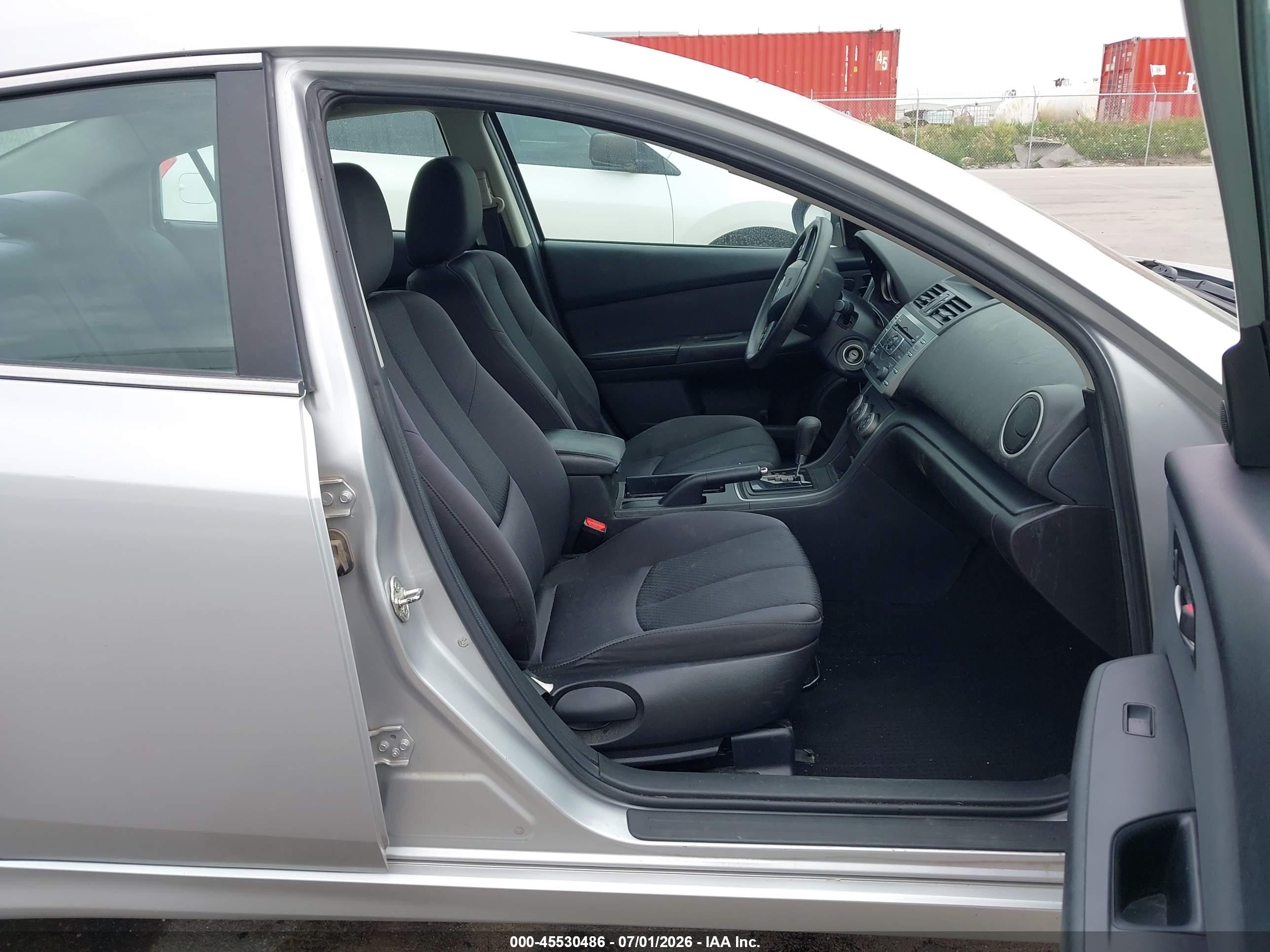 2012 Mazda Mazda6 I Sport Silver vin: 1YVHZ8BH7C5M29616