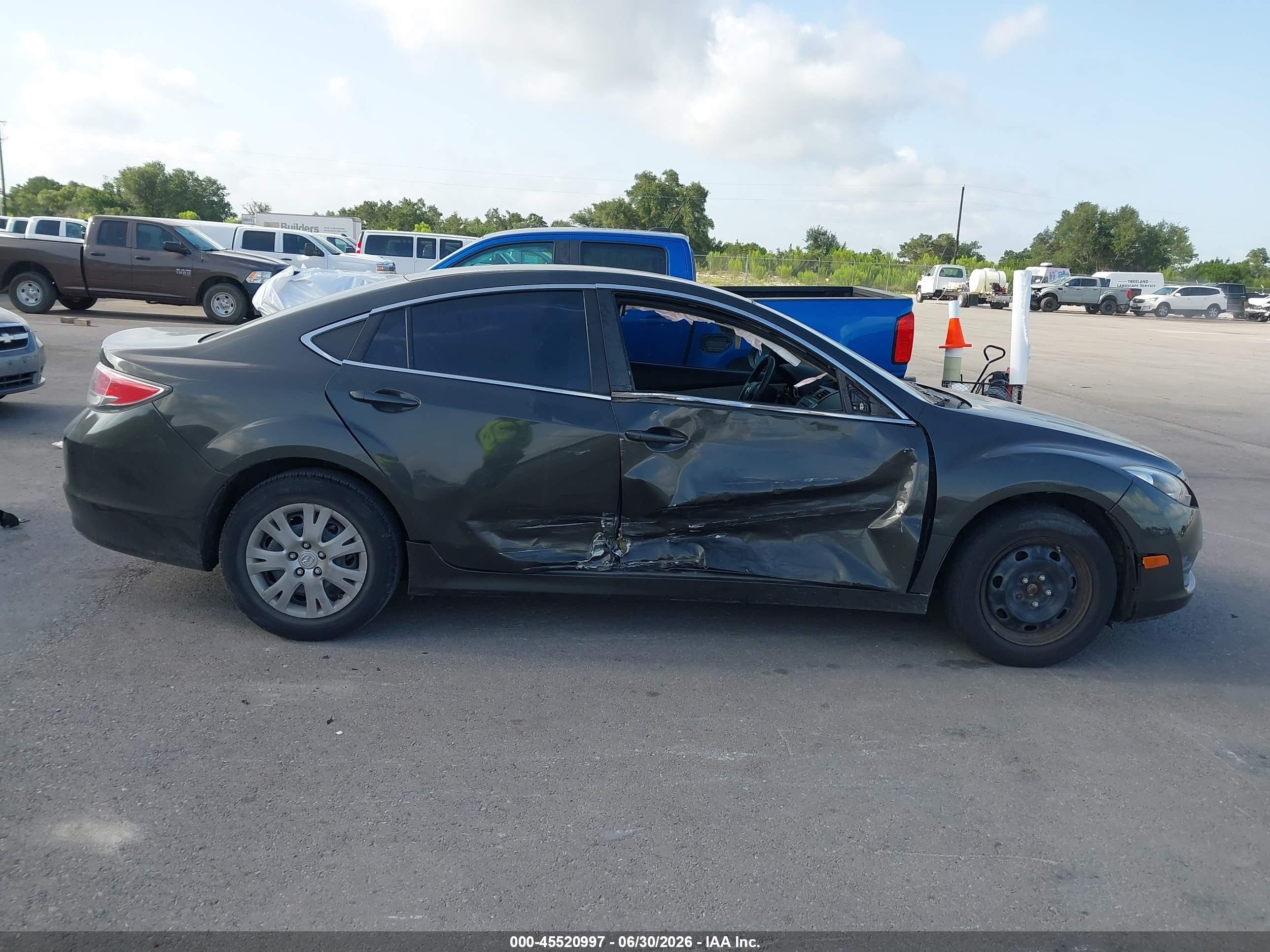 2013 Mazda Mazda6 I Sport Gray vin: 1YVHZ8BH7D5M07911