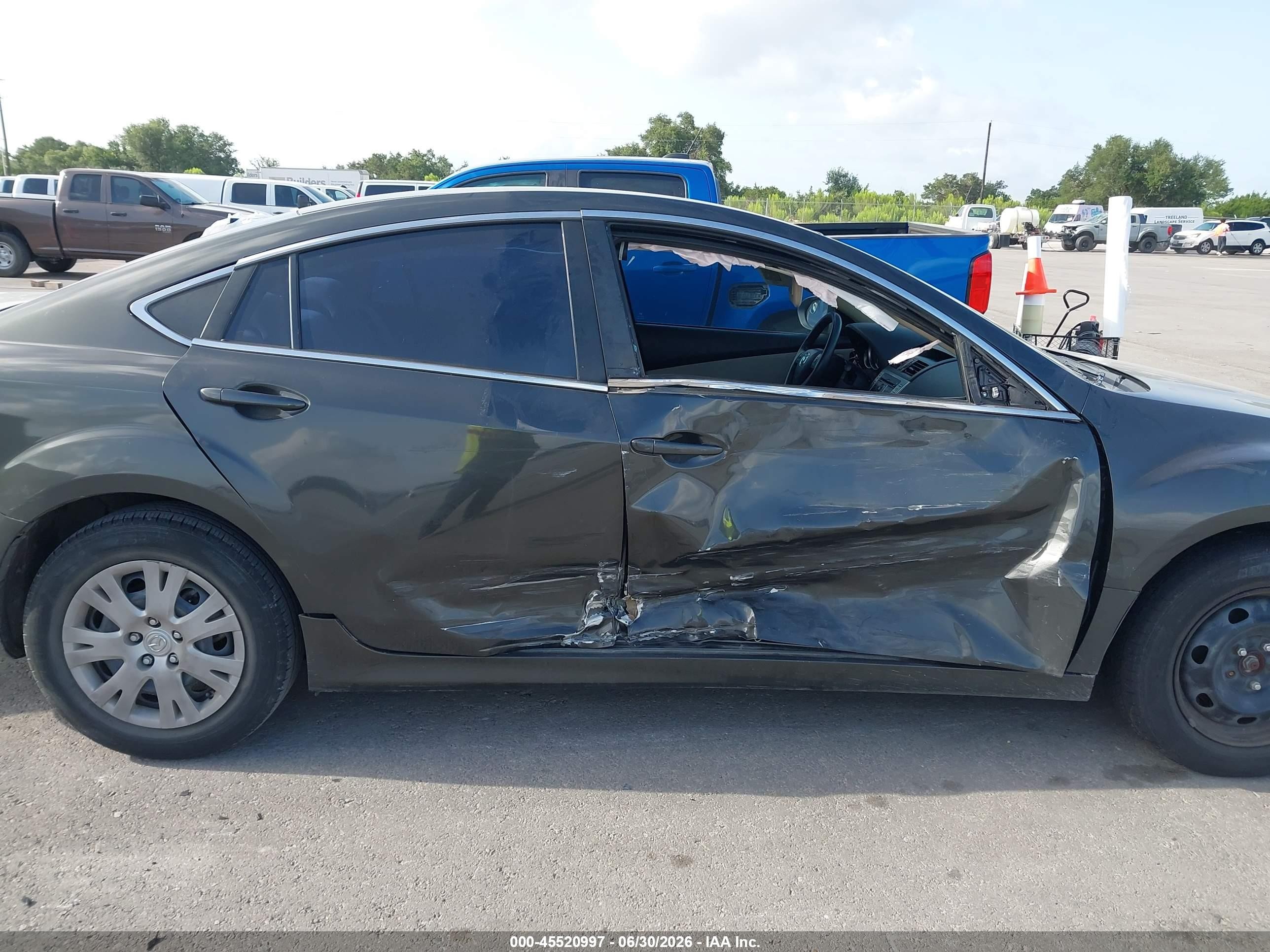 2013 Mazda Mazda6 I Sport Gray vin: 1YVHZ8BH7D5M07911