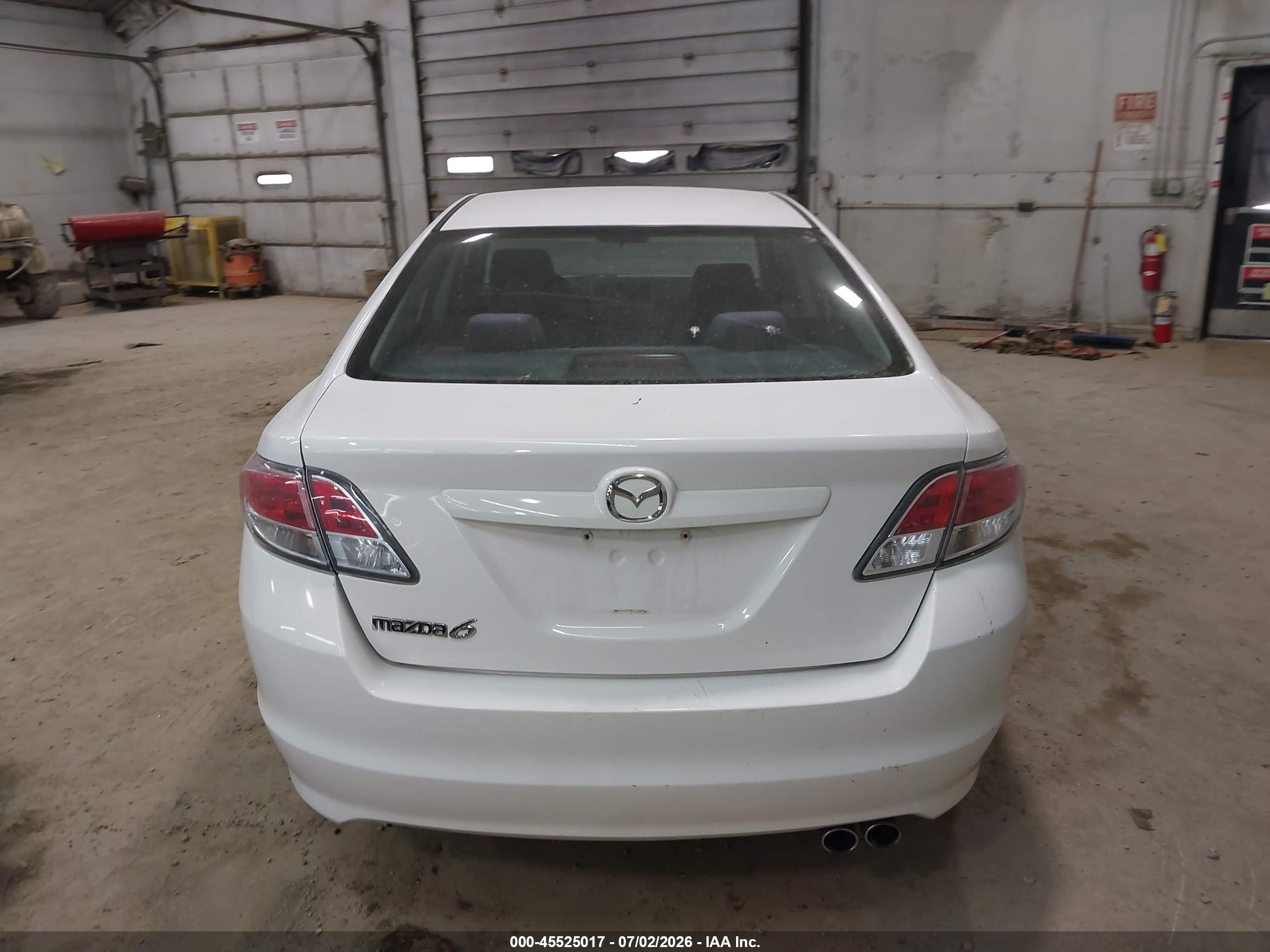 2010 Mazda Mazda6 I Sport White vin: 1YVHZ8BH8A5M14250
