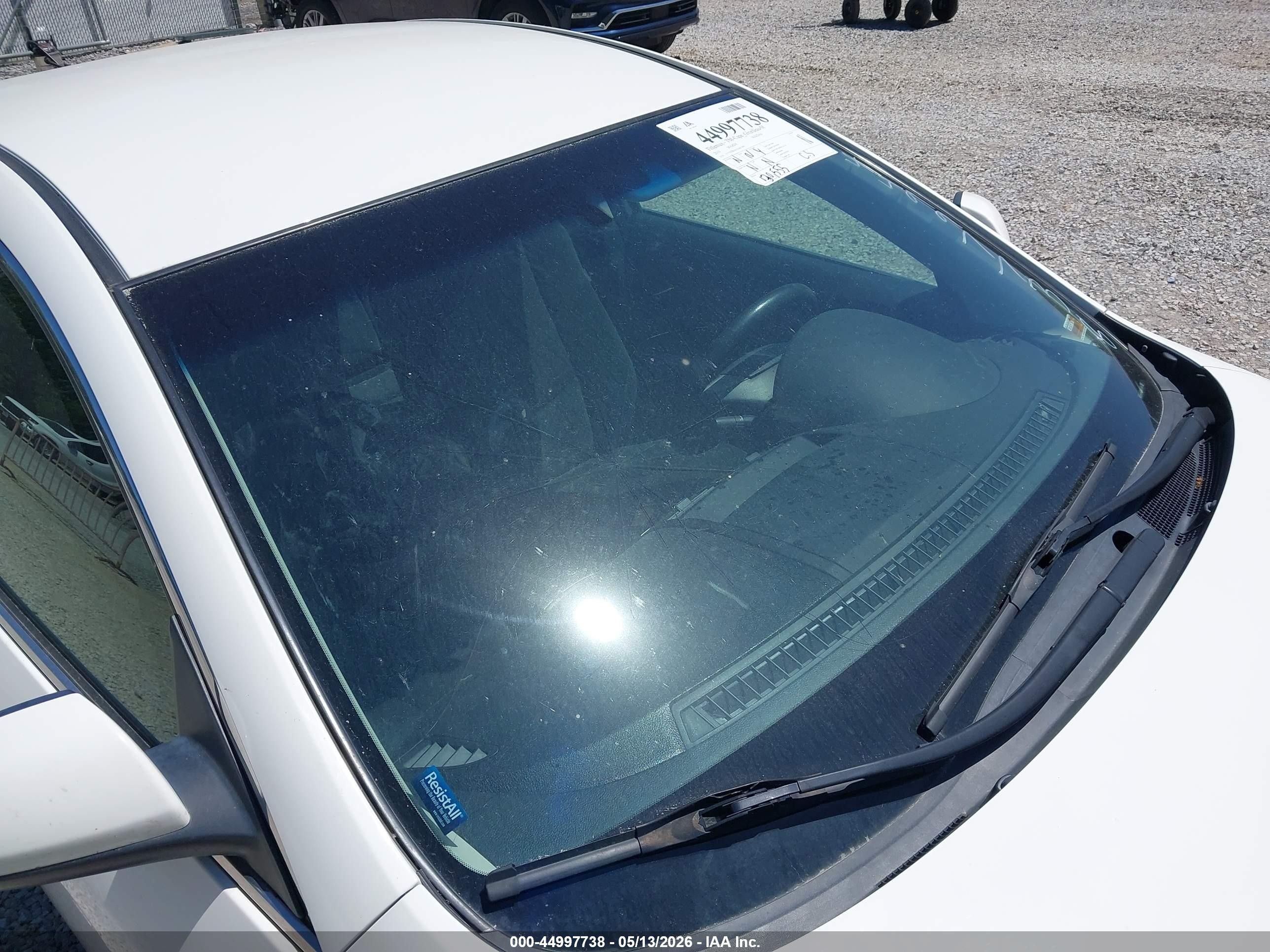 2010 Mazda Mazda6 I Sport White vin: 1YVHZ8BH9A5M01099
