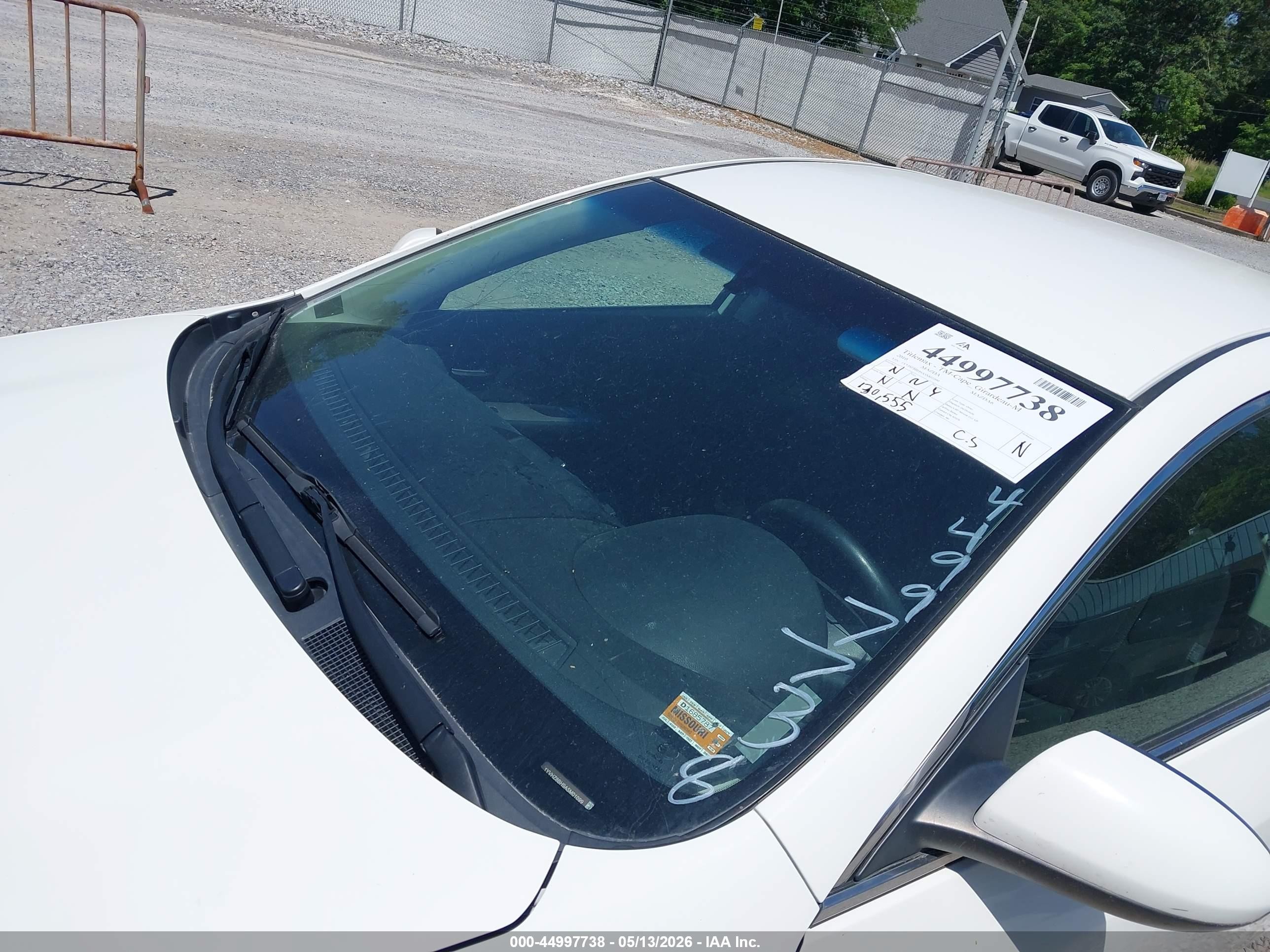 2010 Mazda Mazda6 I Sport White vin: 1YVHZ8BH9A5M01099