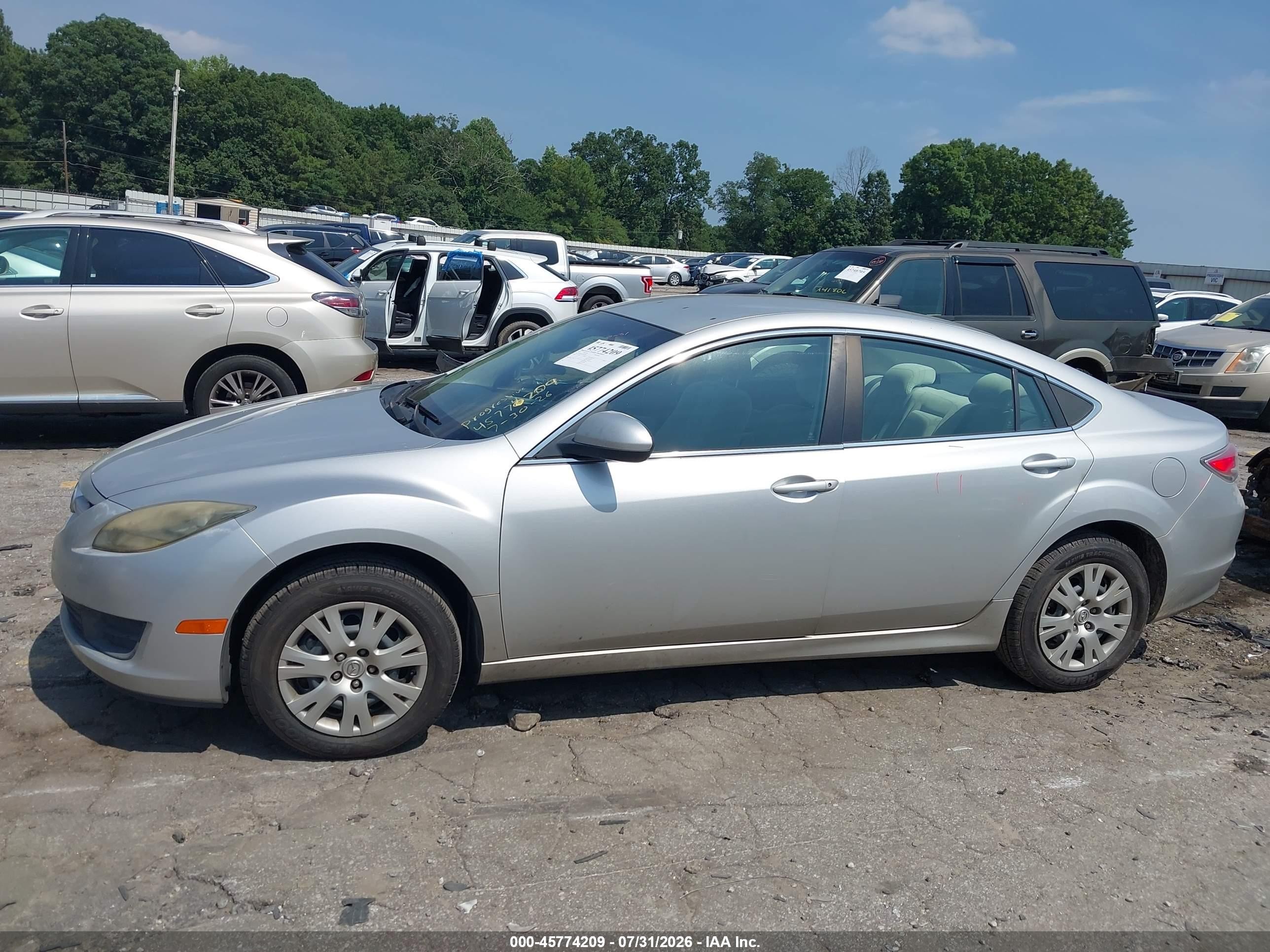 2010 Mazda Mazda6 I Sport Silver vin: 1YVHZ8BH9A5M21840