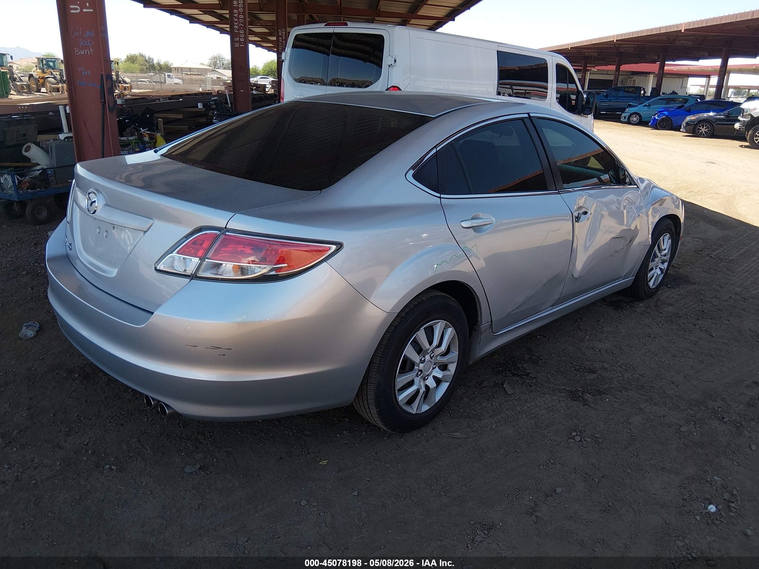 2010 Mazda Mazda6   Silver vin: 1YVHZ8BH9A5M54644