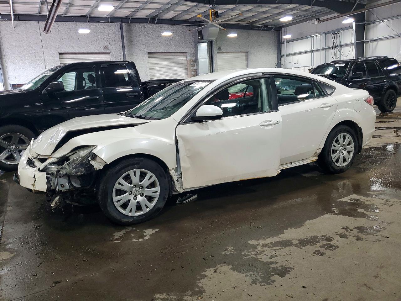 2012 Mazda 6 I Белый vin: 1YVHZ8BH9C5M08072