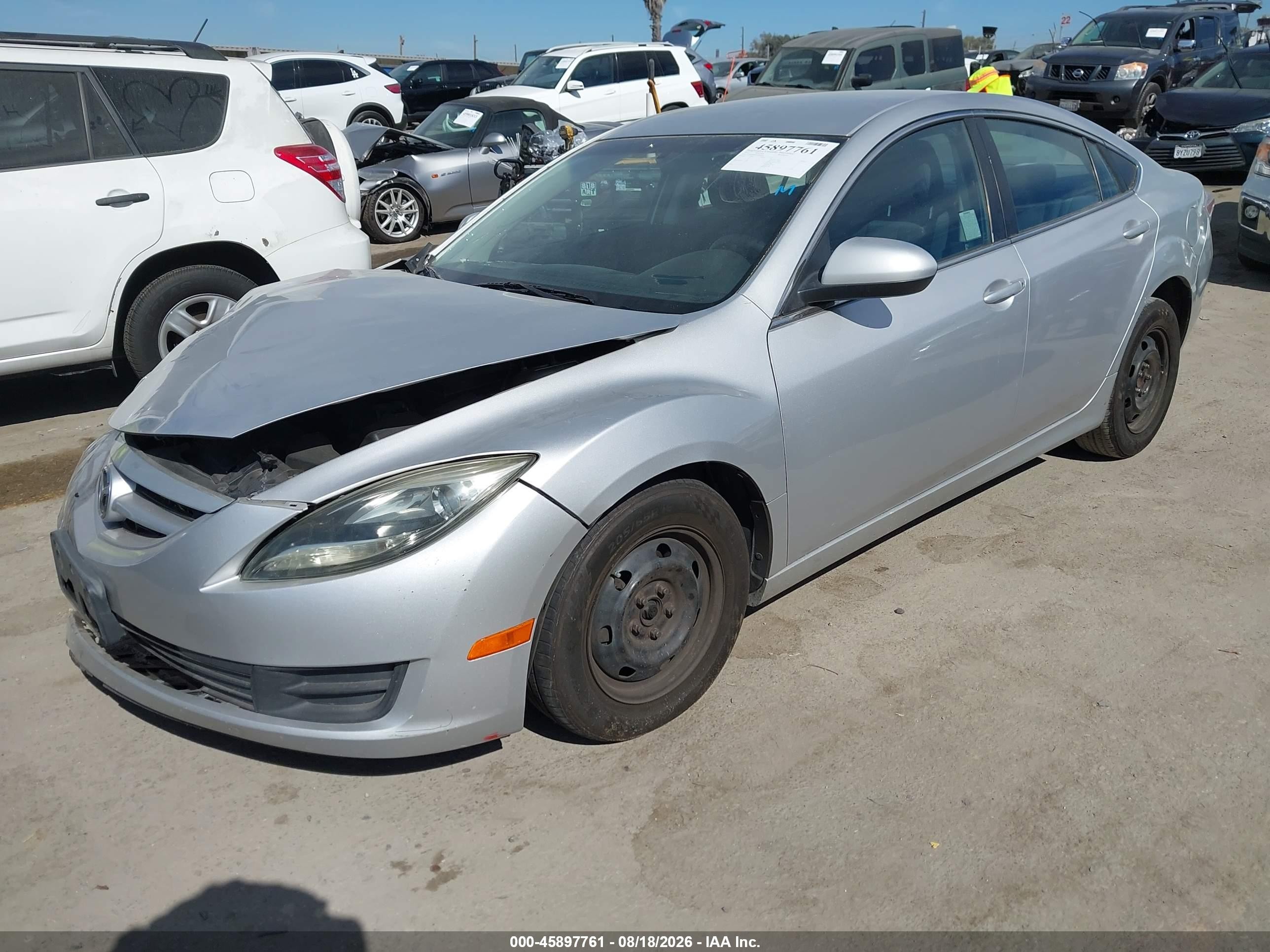 2012 Mazda Mazda6 I Sport Серебряный vin: 1YVHZ8BH9C5M26930