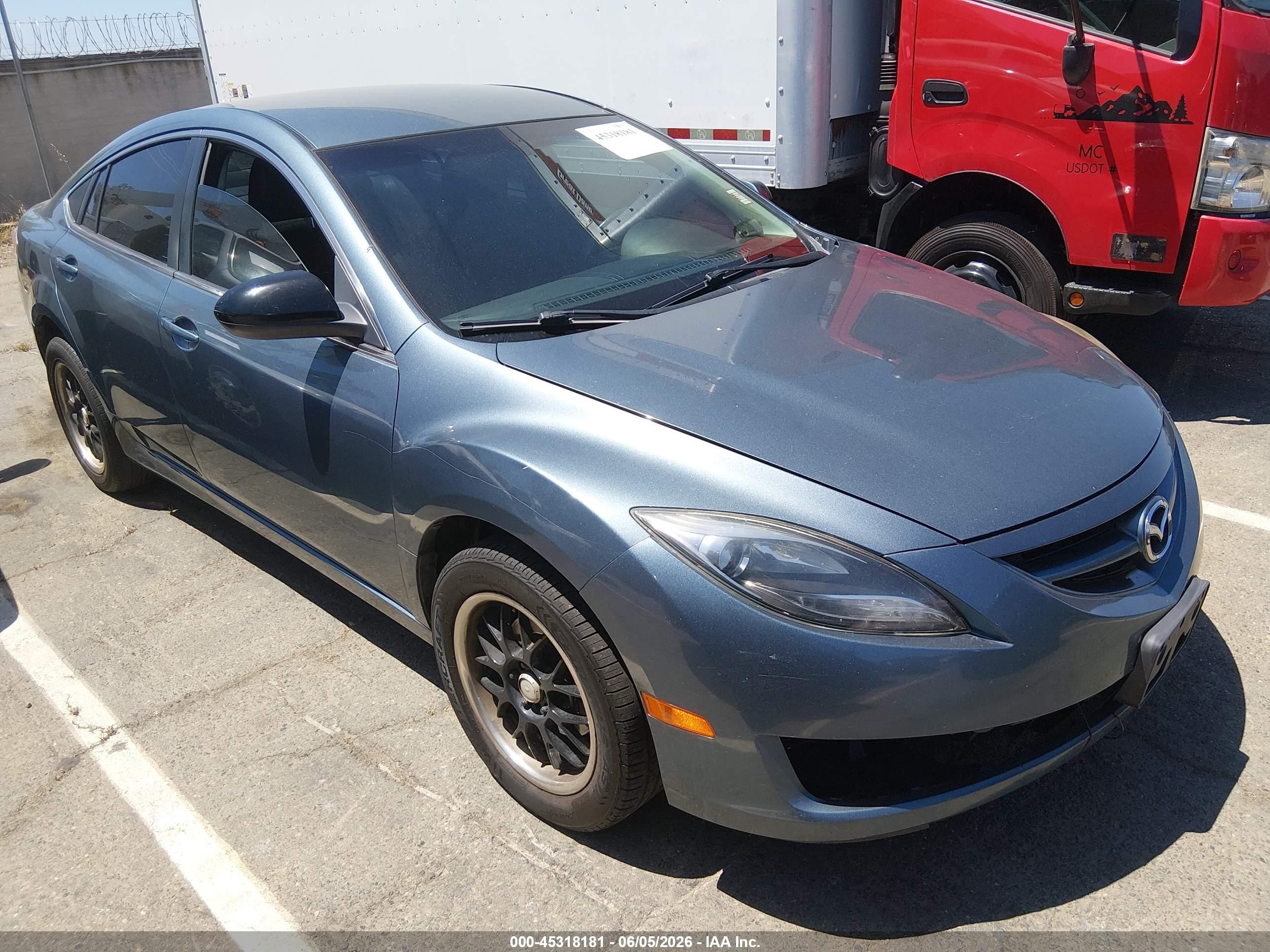 2013 Mazda Mazda6 I Sport Blue vin: 1YVHZ8BH9D5M14326