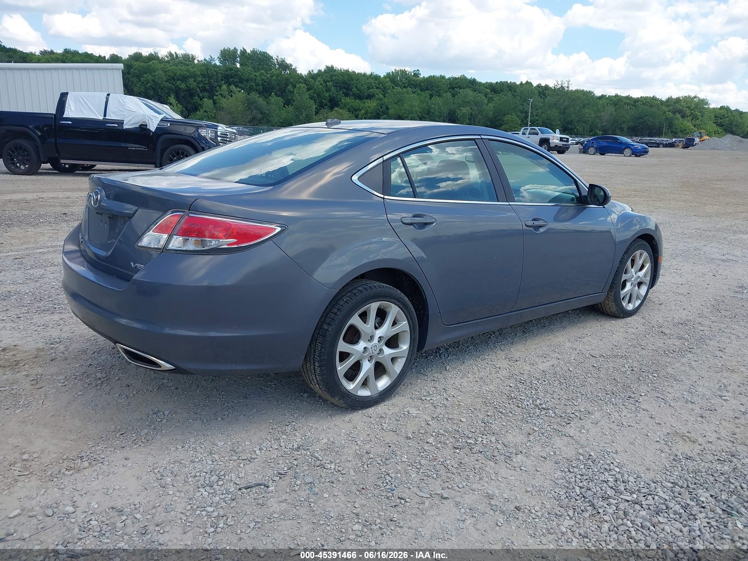 2010 Mazda Mazda6 S Grand Touring Light Blue vin: 1YVHZ8CB7A5M00740