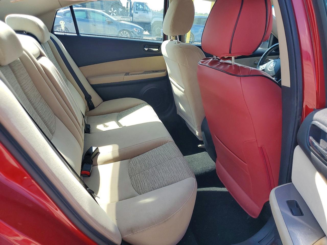 2010 Mazda 6 I Red vin: 1YVHZ8CH0A5M44244
