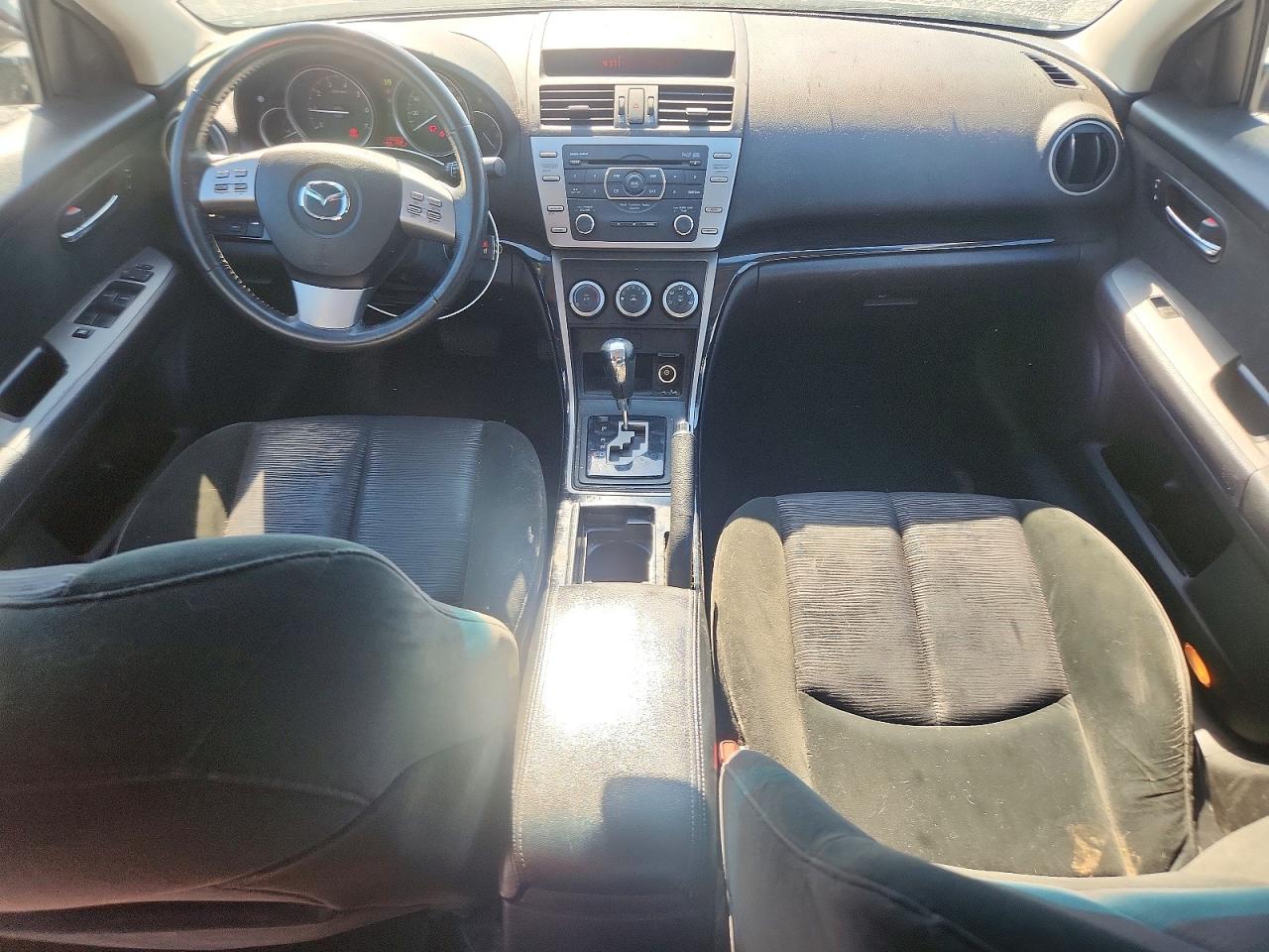 2010 Mazda 6 I Темно-бордовый vin: 1YVHZ8CH0A5M56331
