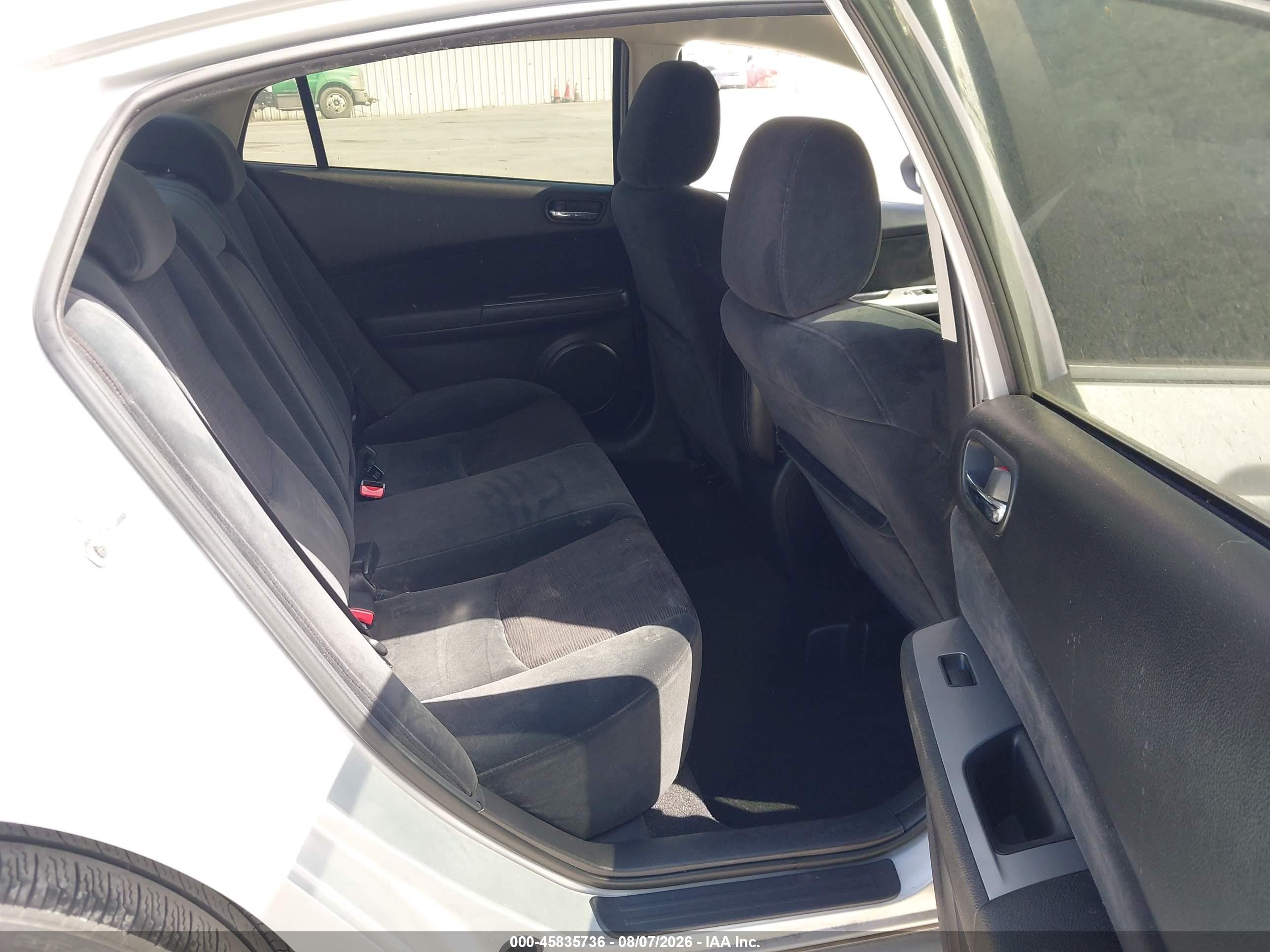 2010 Mazda Mazda6 I Touring Серебряный vin: 1YVHZ8CH1A5M23998