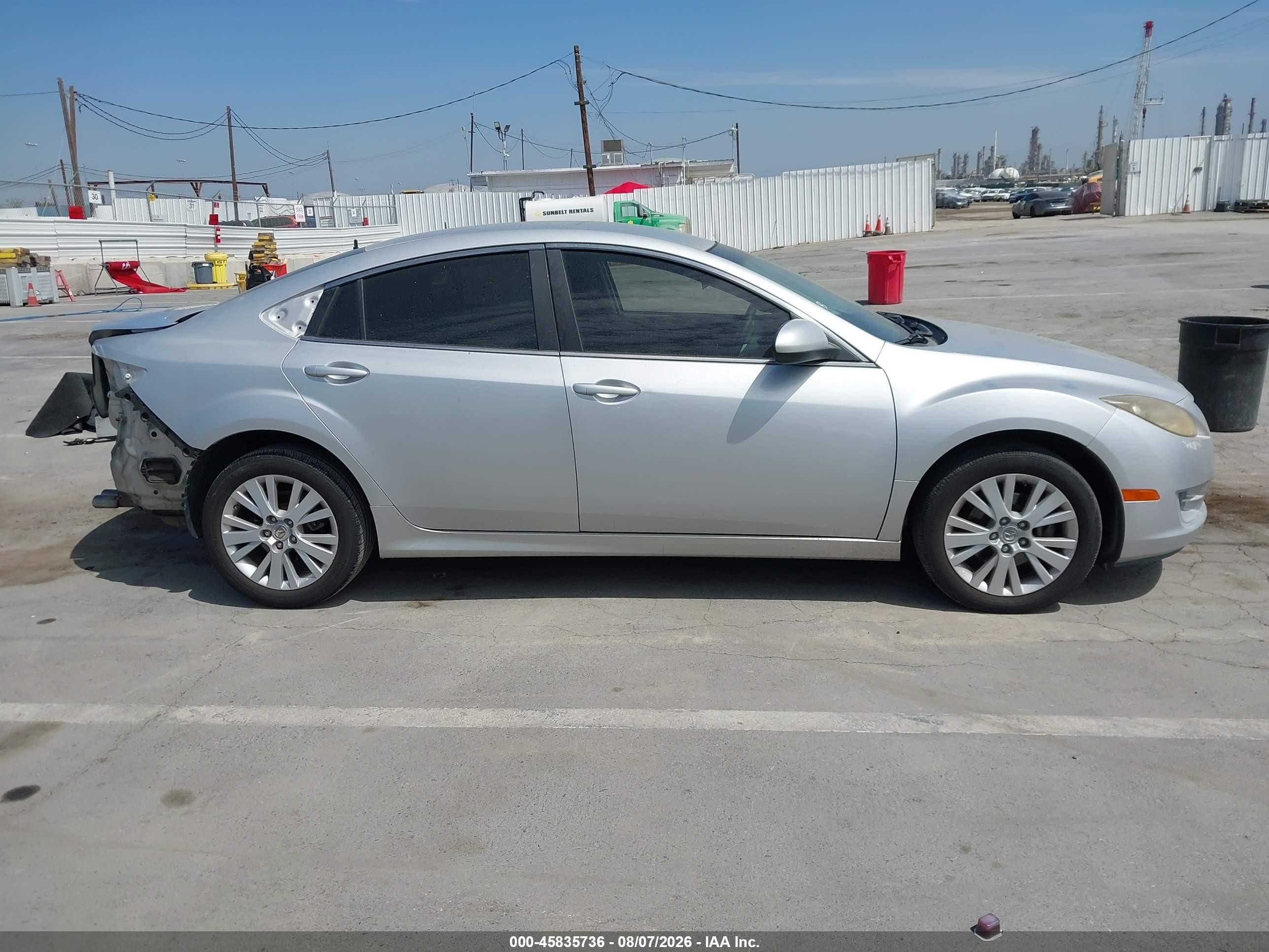2010 Mazda Mazda6 I Touring Серебряный vin: 1YVHZ8CH1A5M23998