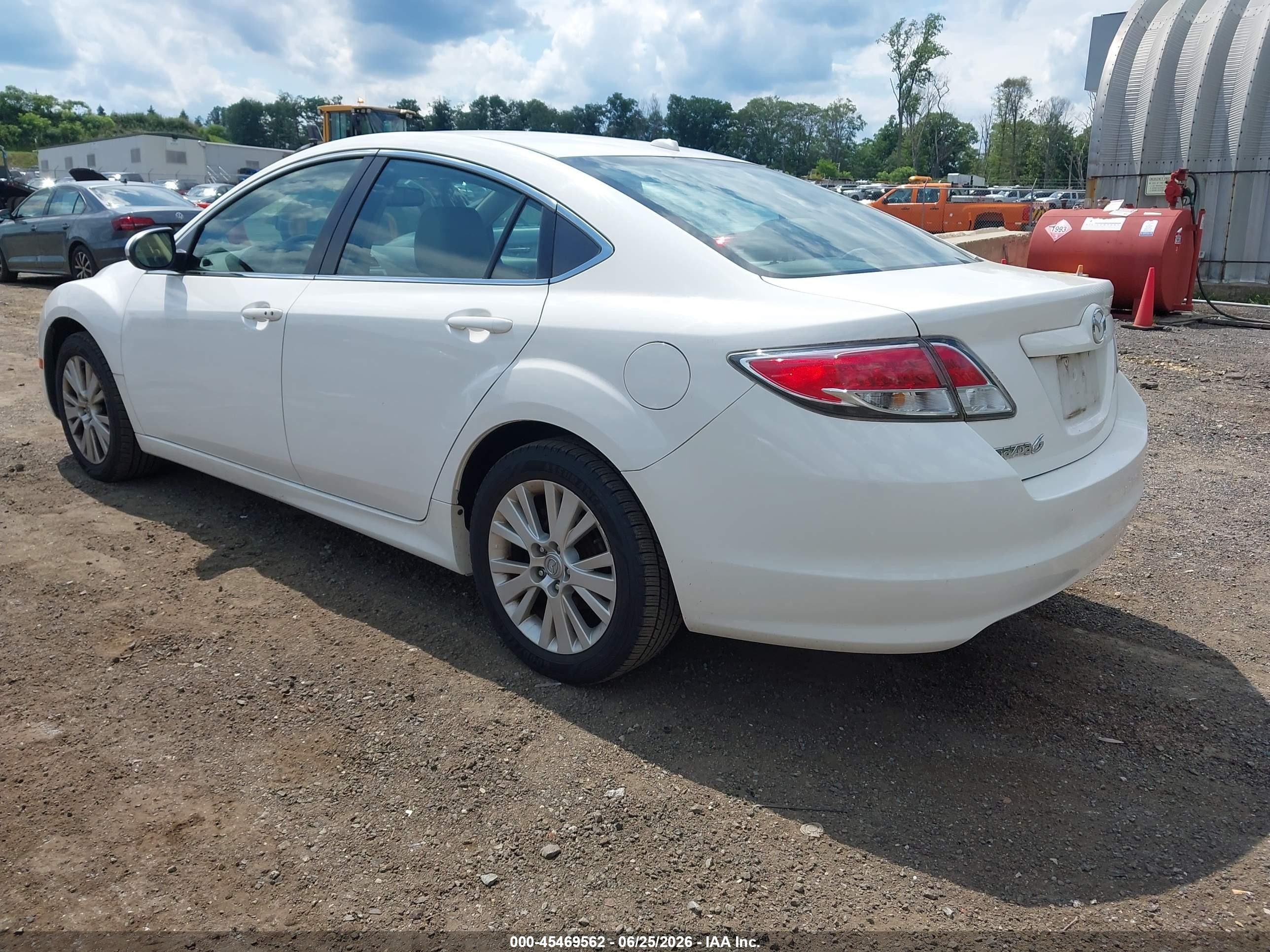2010 Mazda Mazda6 I Grand Touring White vin: 1YVHZ8CH1A5M25489