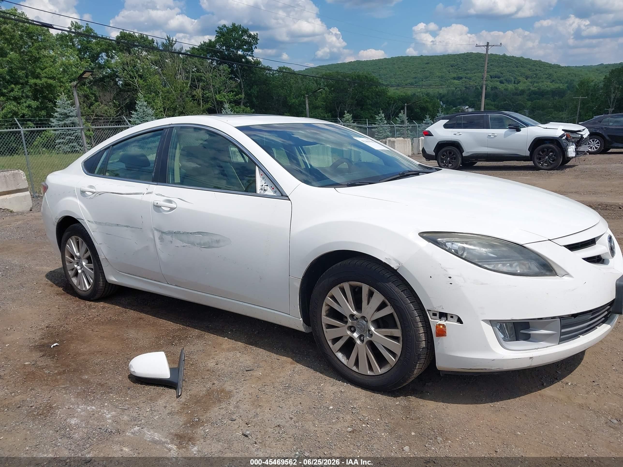 2010 Mazda Mazda6 I Grand Touring White vin: 1YVHZ8CH1A5M25489