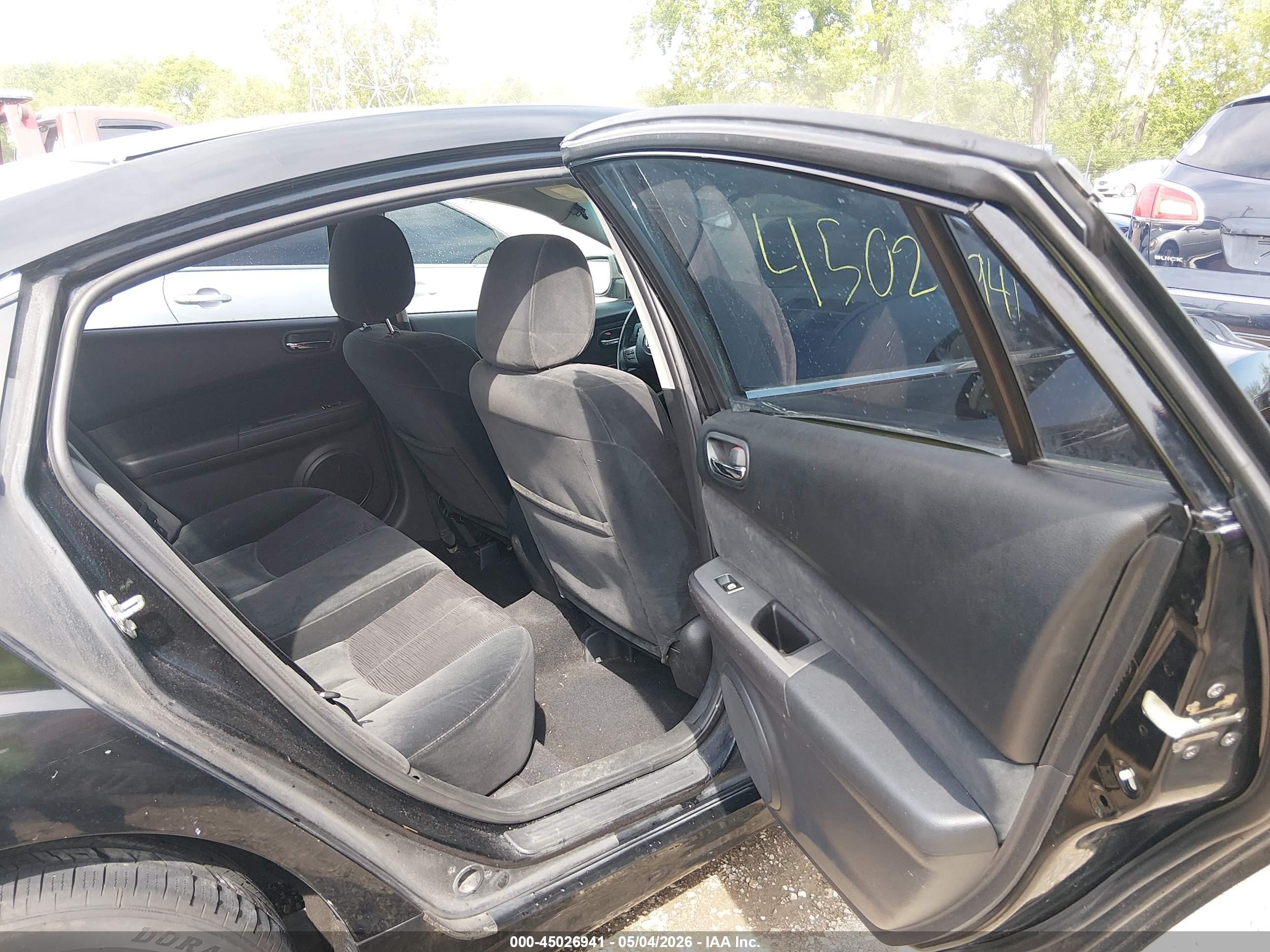 2010 Mazda Mazda6 I Touring Черный vin: 1YVHZ8CH1A5M35942