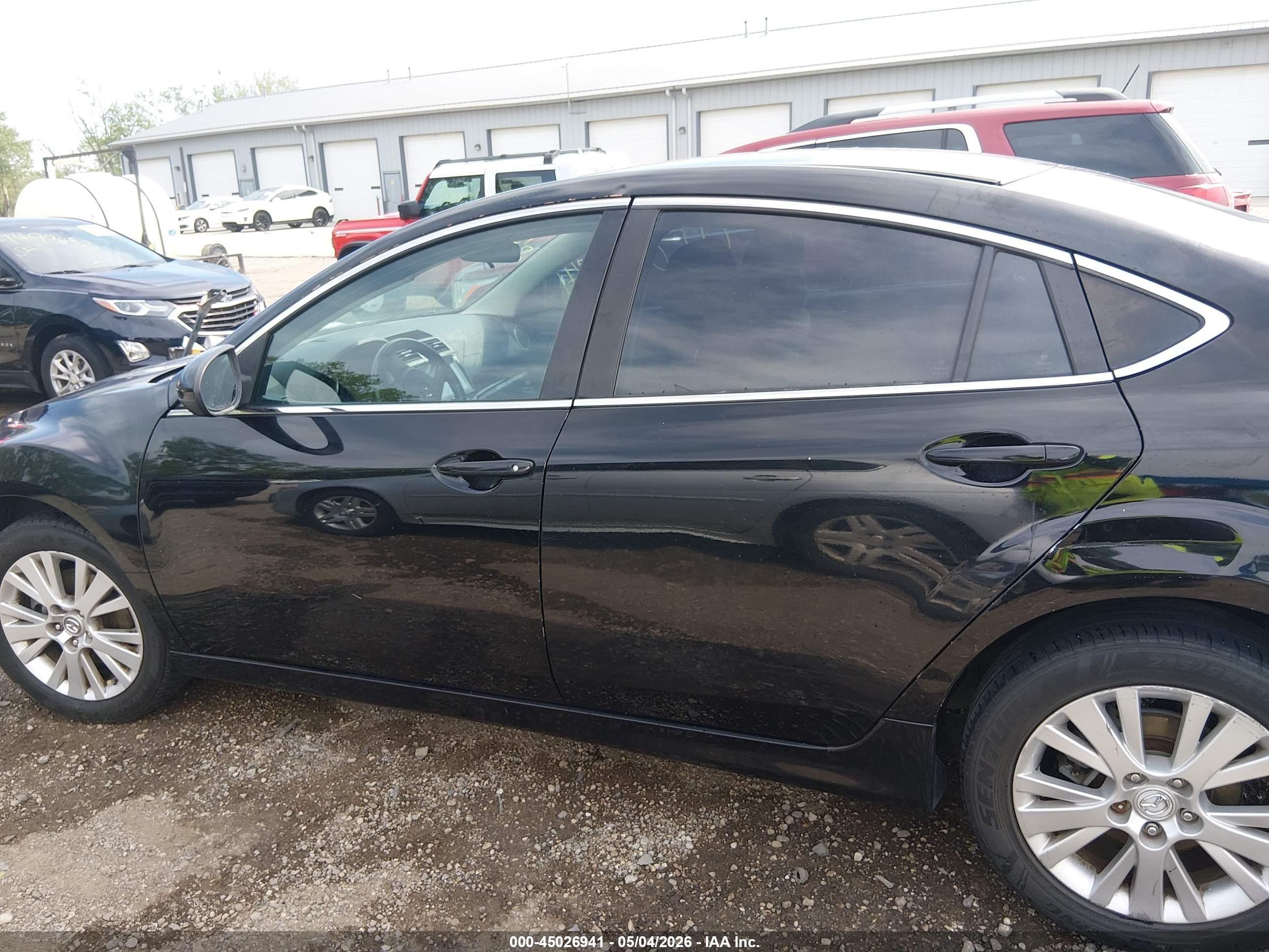 2010 Mazda Mazda6 I Touring Черный vin: 1YVHZ8CH1A5M35942