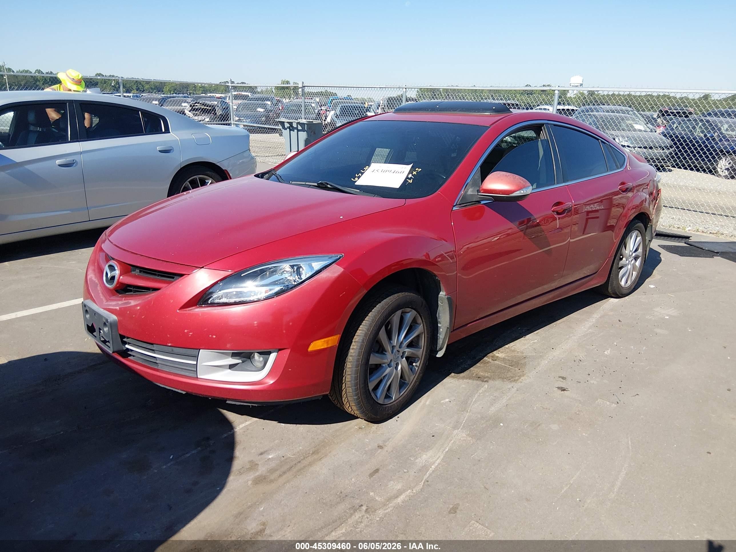 2011 Mazda Mazda6 I Touring Plus Red vin: 1YVHZ8CH1B5M07494