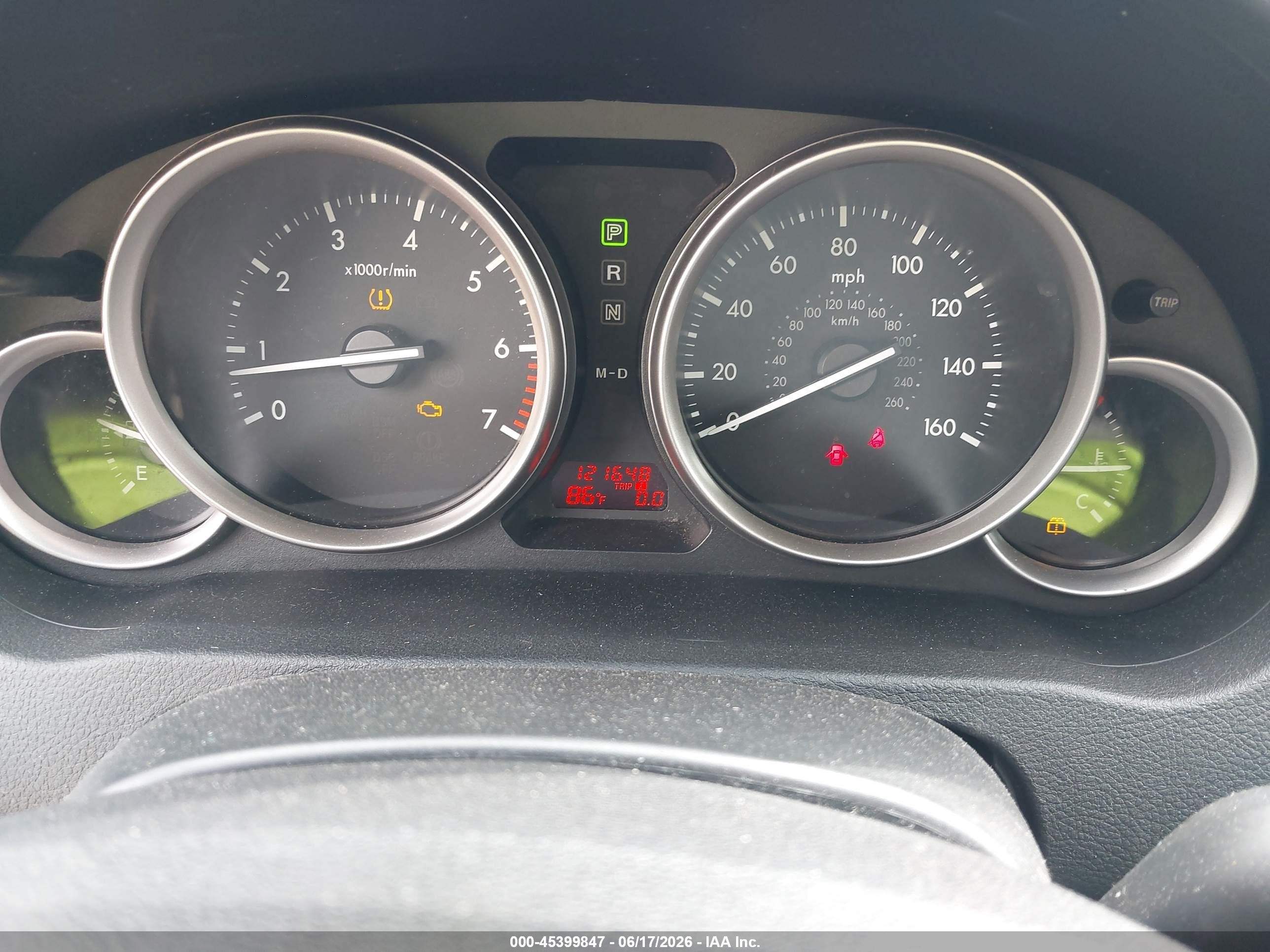 2010 Mazda Mazda6 I Touring Red vin: 1YVHZ8CH2A5M10774