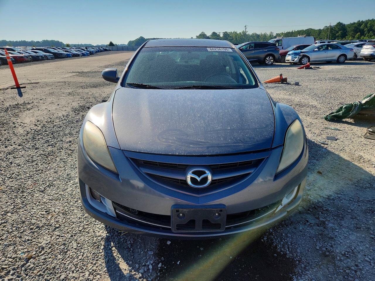 2010 Mazda 6 4d I Угольный vin: 1YVHZ8CH2A5M44021