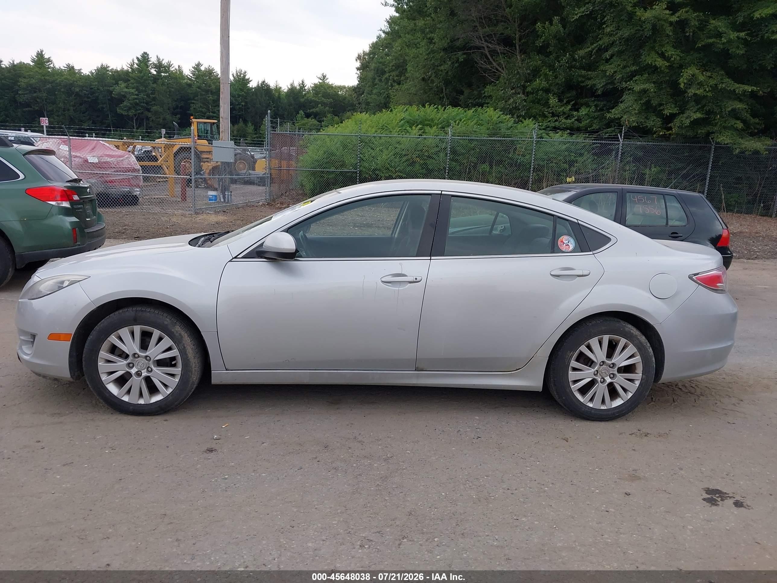 2010 Mazda Mazda6 I Touring Silver vin: 1YVHZ8CH2A5M44780