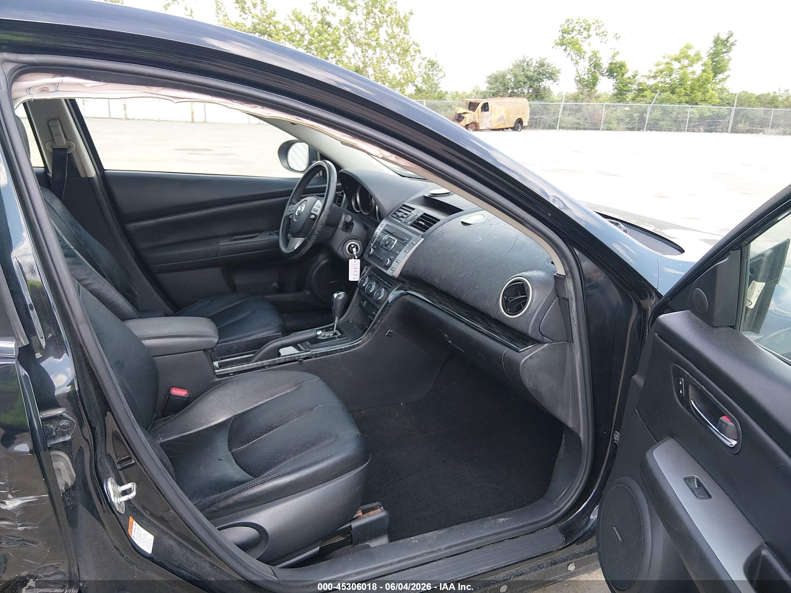 2010 Mazda Mazda6 I Grand Touring Black vin: 1YVHZ8CH2A5M48098