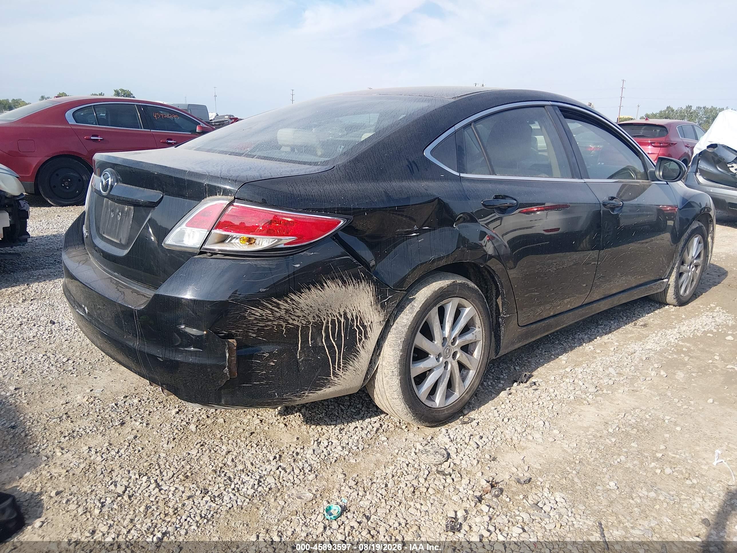 2011 Mazda Mazda6 I Touring Black vin: 1YVHZ8CH2B5M03700