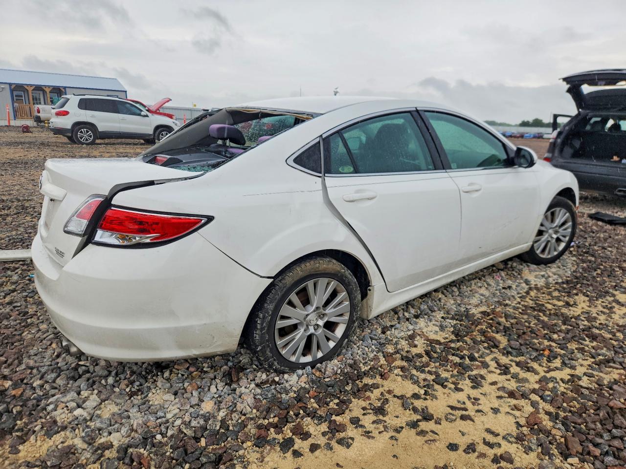 2010 Mazda 6 I White vin: 1YVHZ8CH3A5M20326