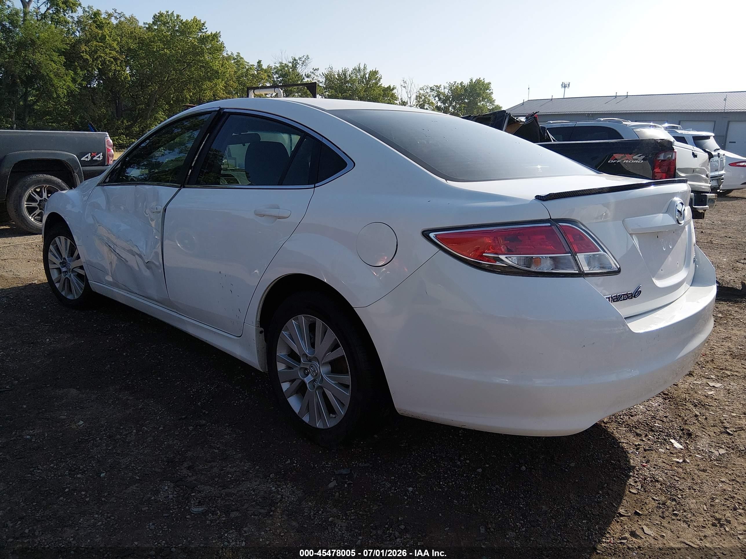 2010 Mazda Mazda6 I Touring White vin: 1YVHZ8CH3A5M56369